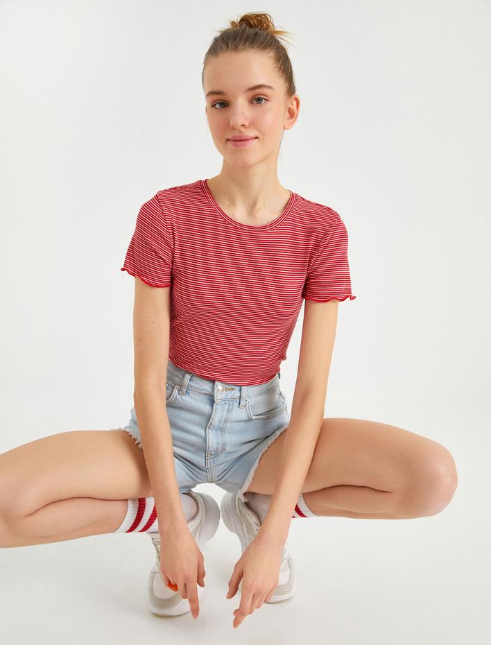  Kısa Kollu Tişört