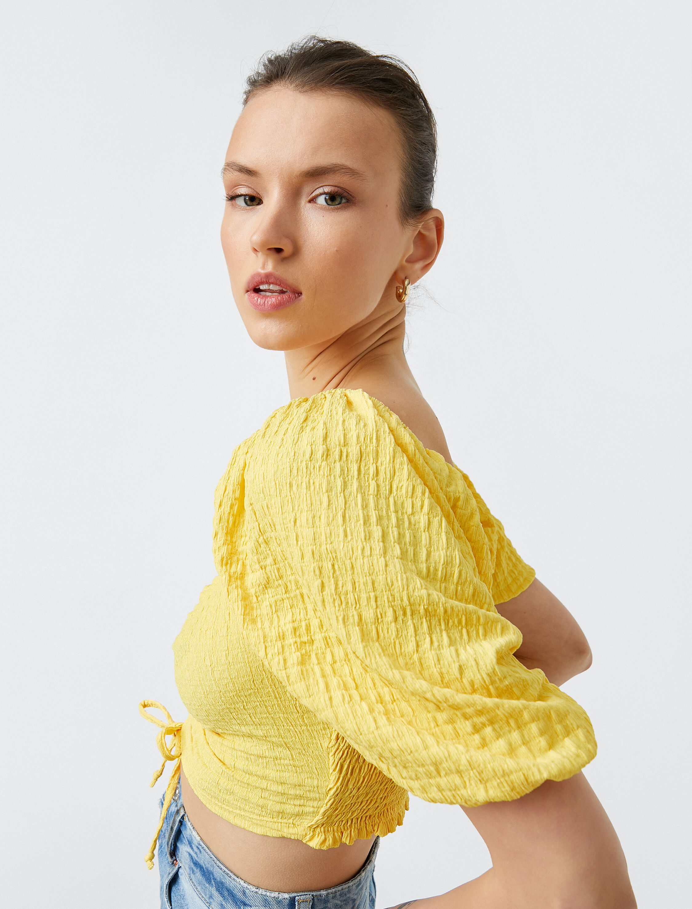   Balon Kollu Büzgülü Bluz