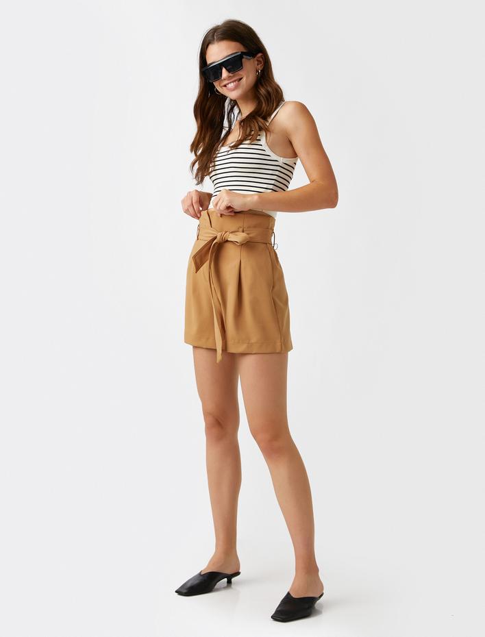  Beli Kuşaklı Şort Yüksek Bel