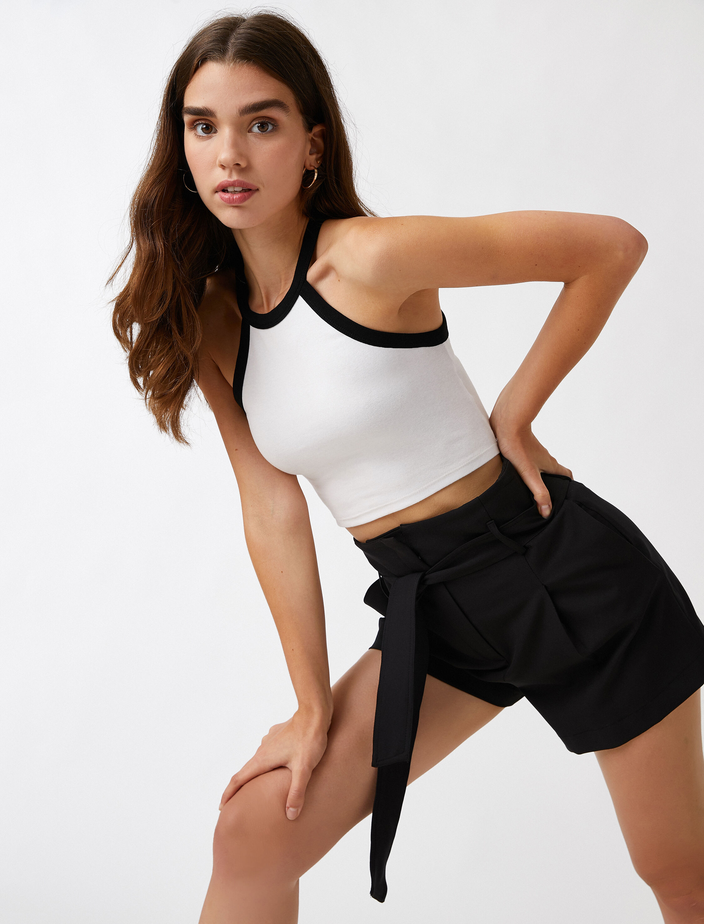   Beli Kuşaklı Şort Yüksek Bel