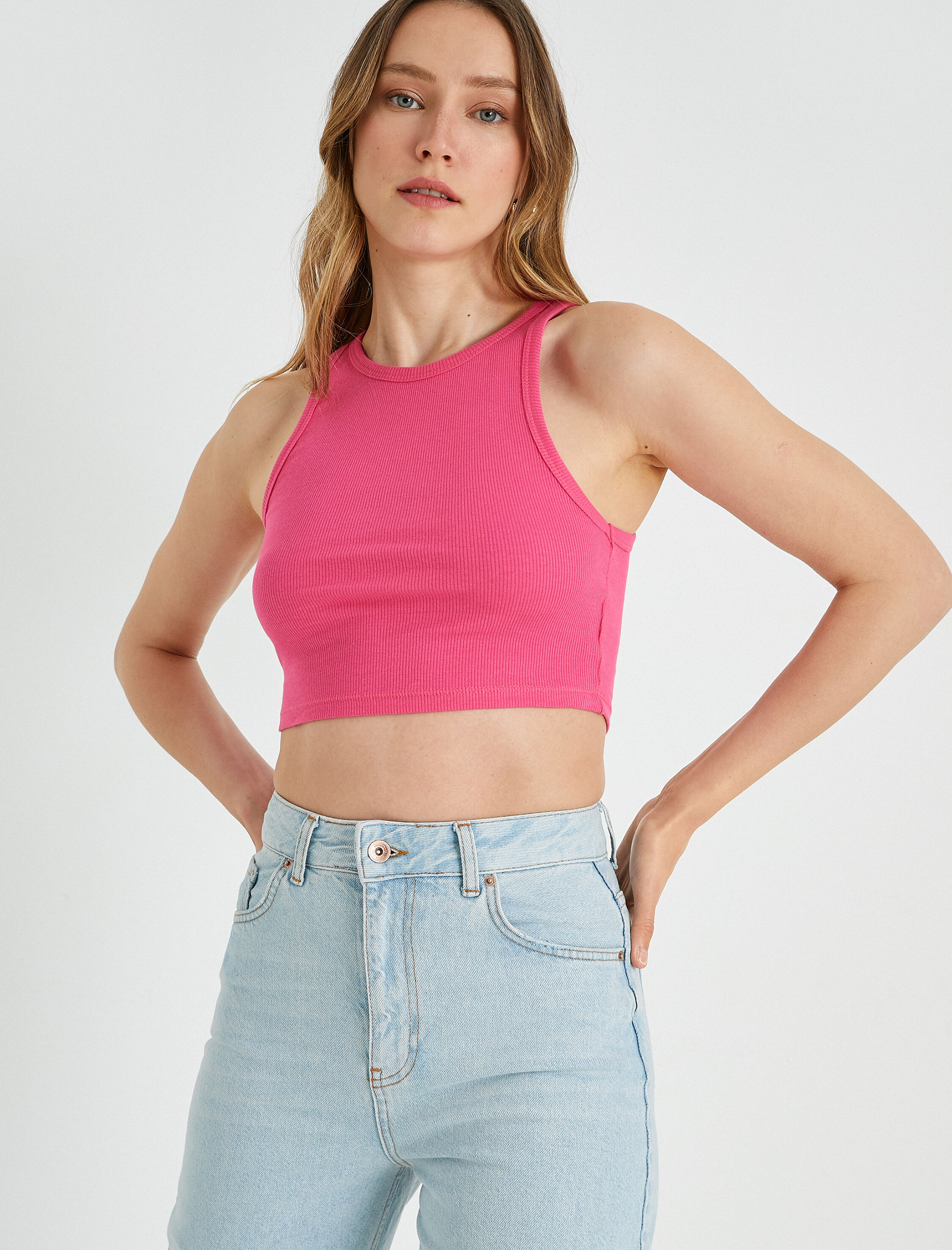   Basic Crop Atlet Halter Yaka Pamuklu