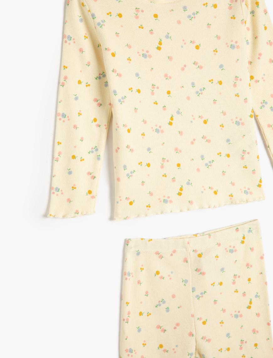  Kız Bebek Pamuklu Pijama Takımı Çiçek Desenli Uzun Kollu Tişört ve Beli Lastikli Pijama Altı 2 Parça