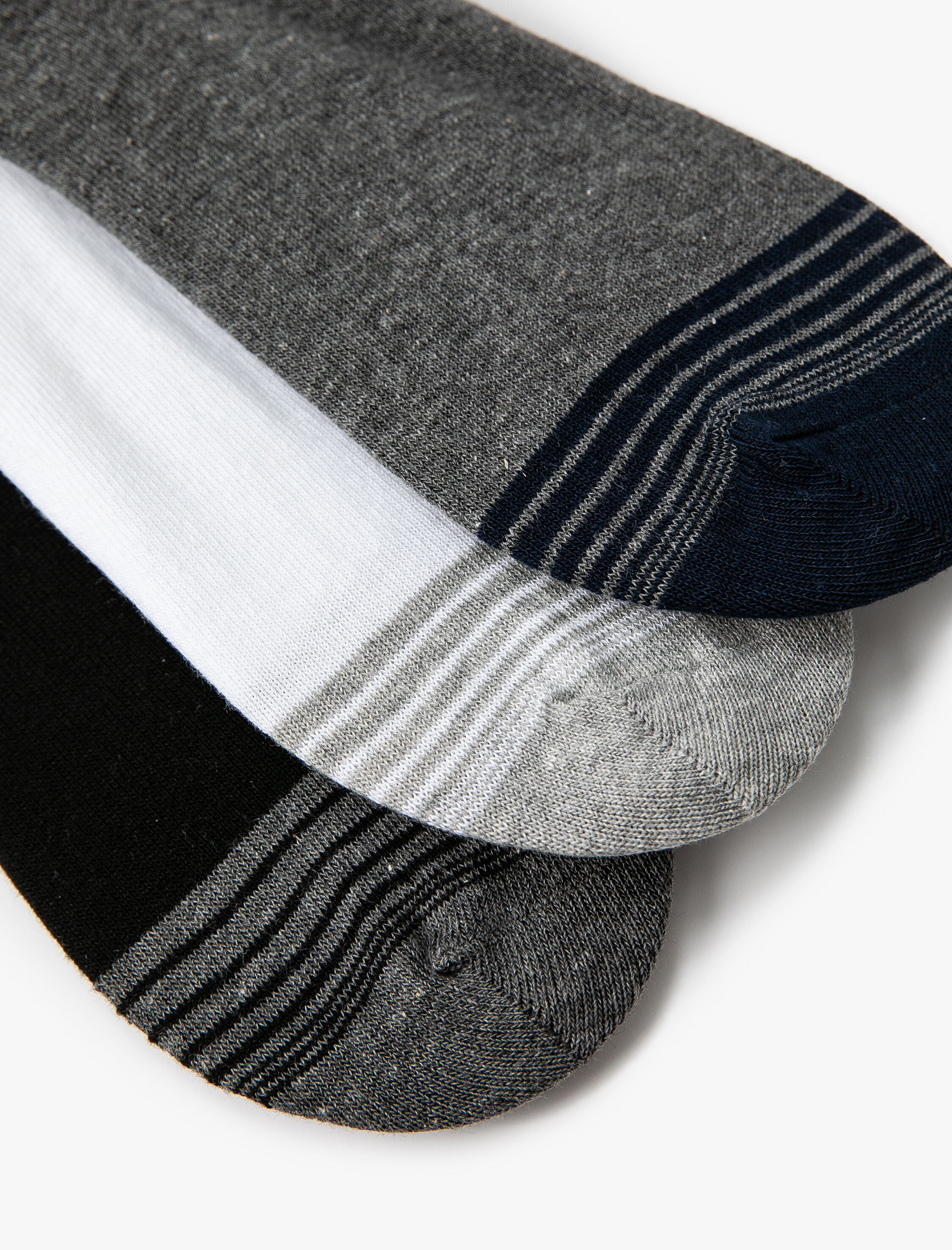  Erkek 3'lü Patik Çorap Seti Çok Renkli