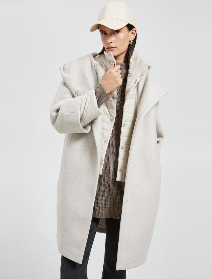  Kaşe Kaban İki Parça Görünümlü