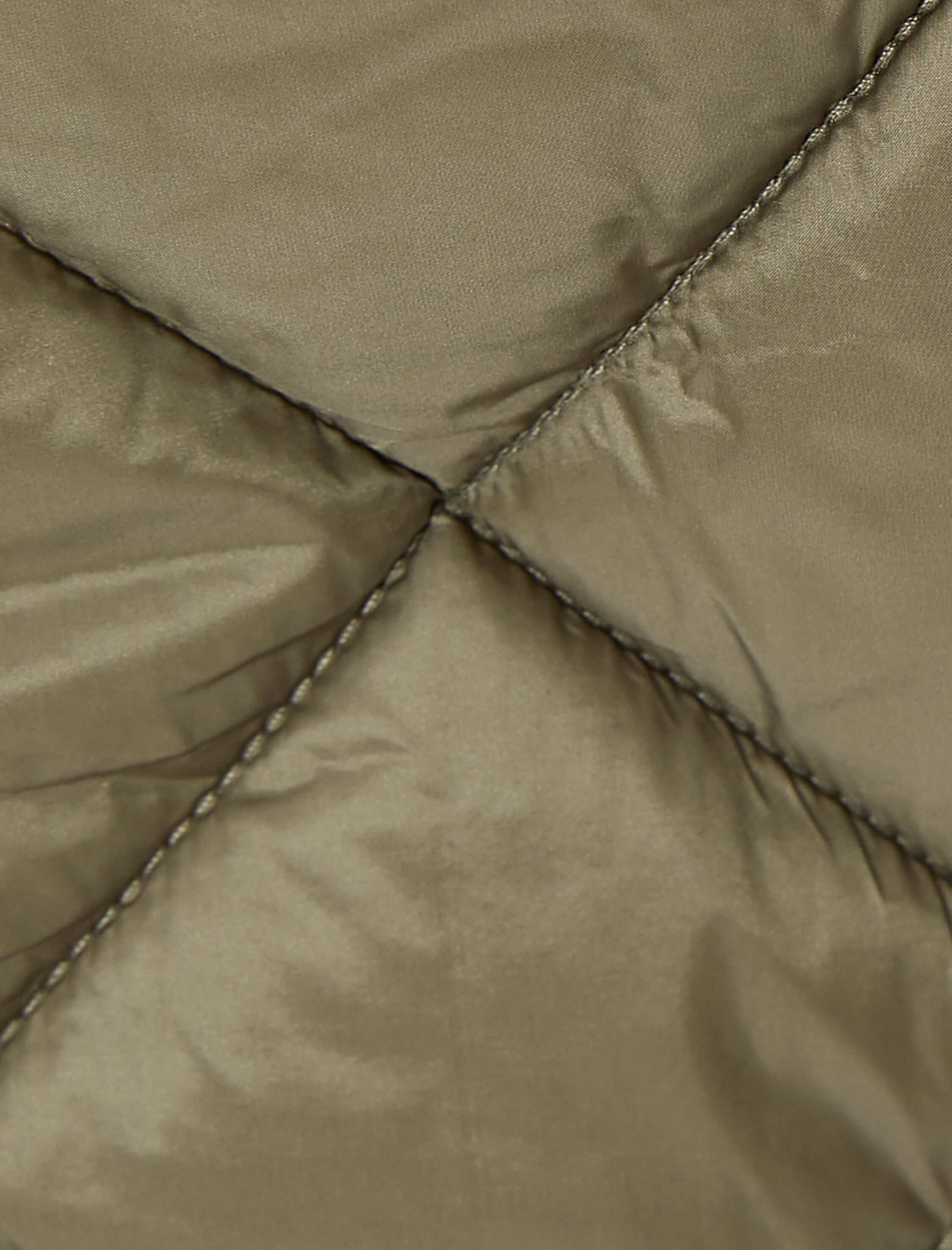   Şişme Mont Kapitone Kemerli Kapüşonlu