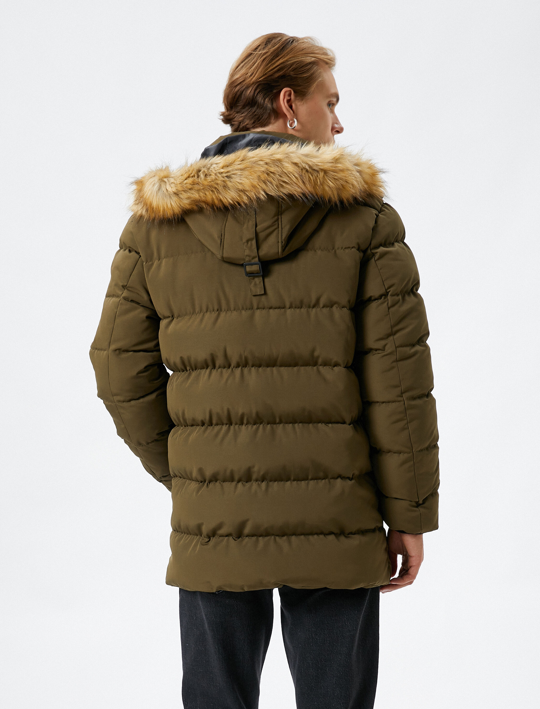   Şişme Mont Kapşonlu Suni Kürk Yaka Fermuarlı Cep Detaylı