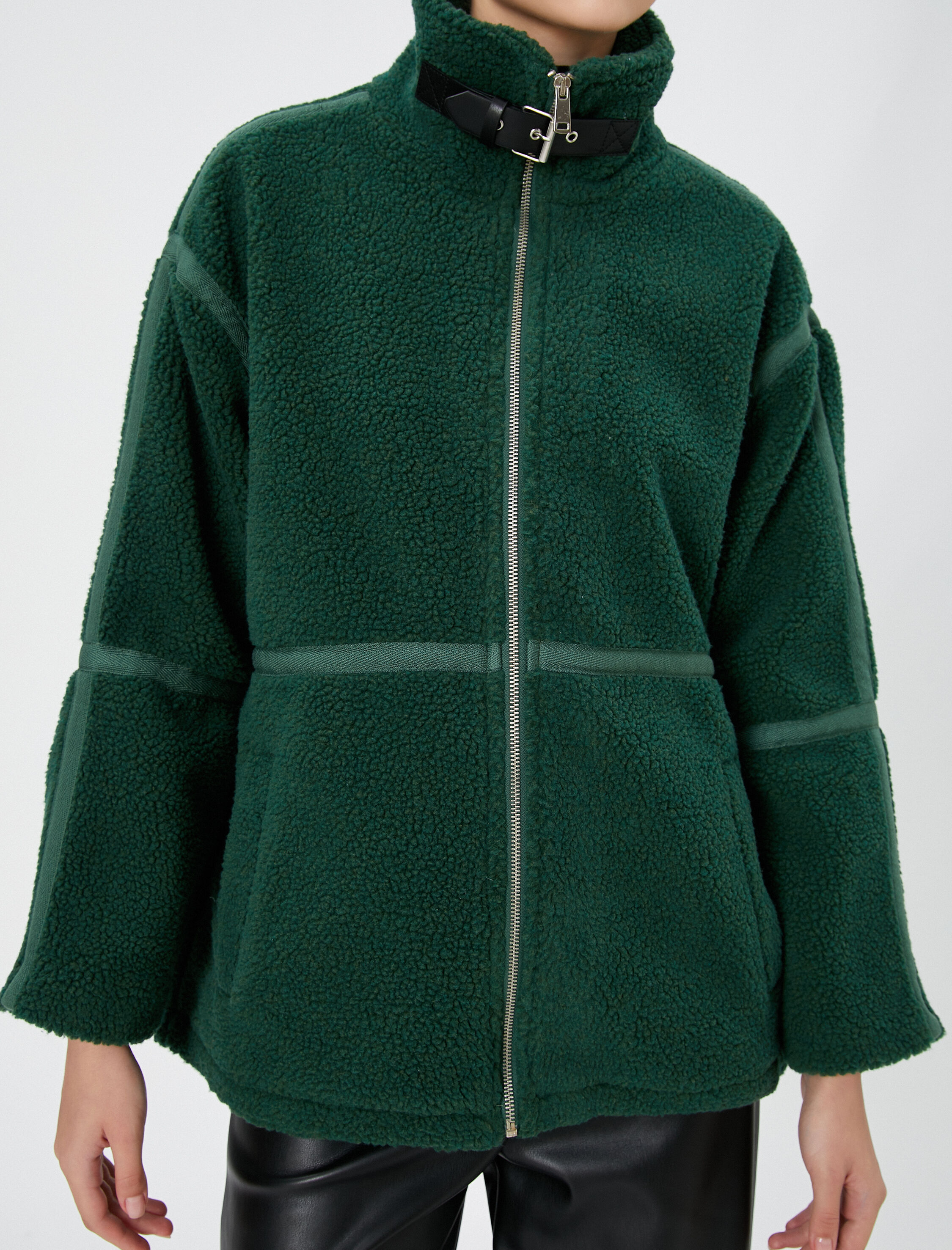 Peluş Ceket Dik Yaka Kemer Detaylı Fermuar Kapamalı