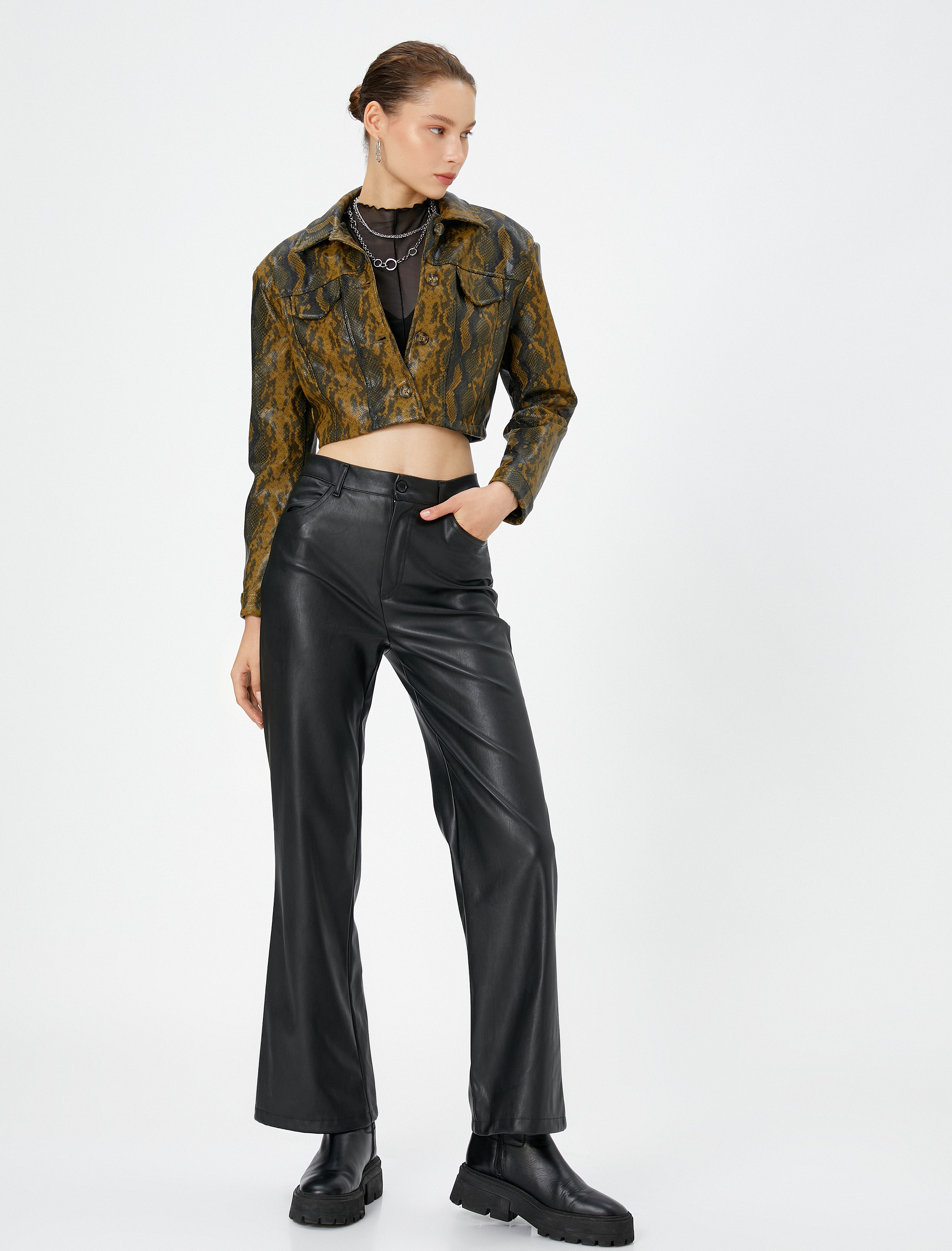   Crop Krokodil Ceket Uzun Kollu Düğmeli Kapaklı Cep Detaylı