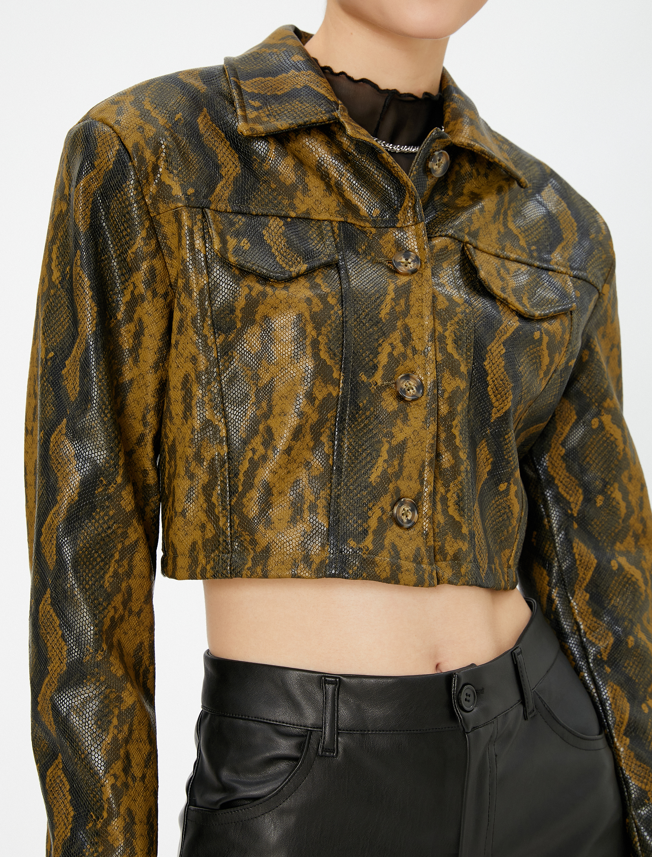   Crop Krokodil Ceket Uzun Kollu Düğmeli Kapaklı Cep Detaylı