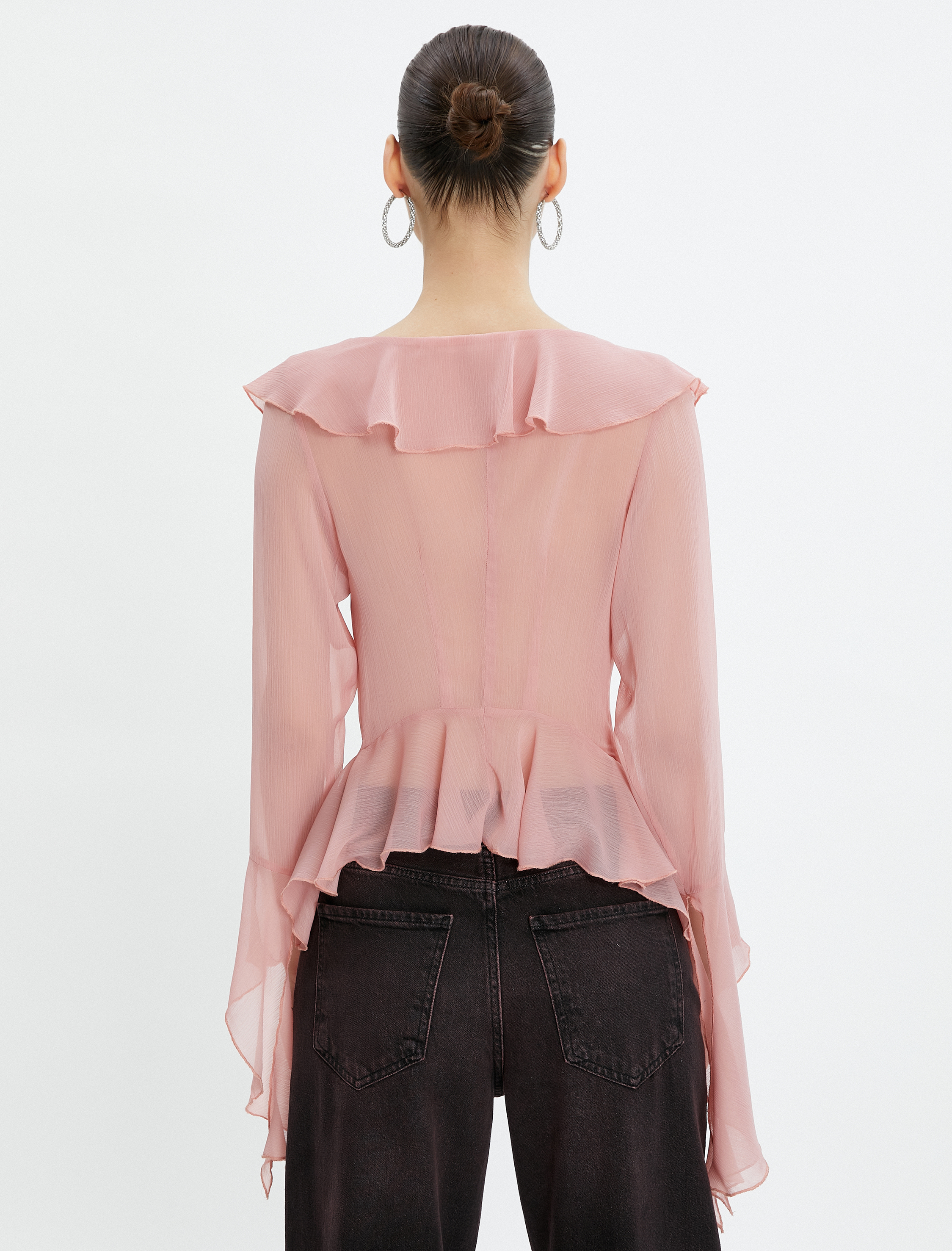   Tül Fırfırlı Bluz Dökümlü Uzun Kollu  V Yaka