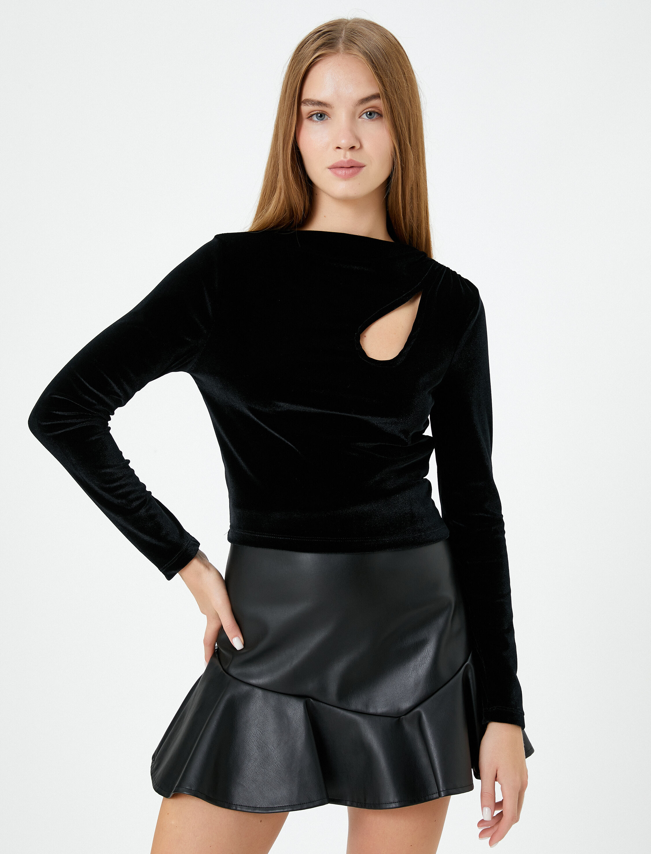   Pencere Detaylı Kadife Tişört Uzun Kollu Dik Yaka