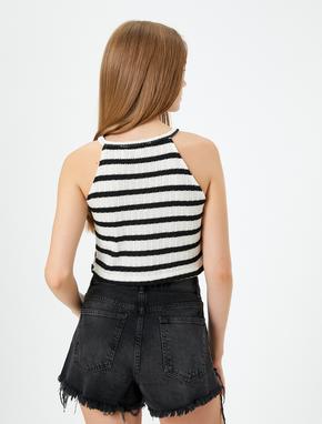 Crop Halter Yaka Üst Kroşe Slim Fit_3