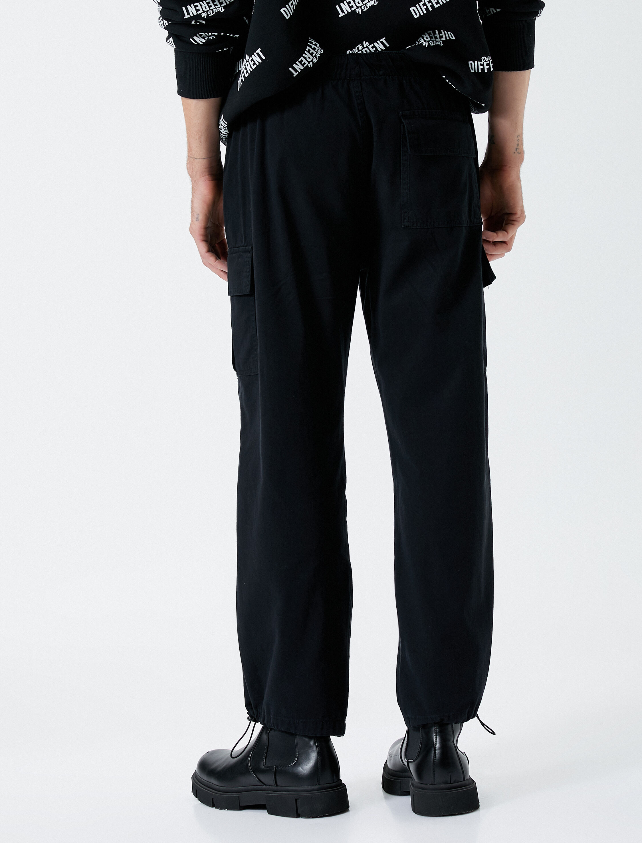   Paraşüt Pantolon Bol Kesim Stoperli Kargo Cep Detaylı