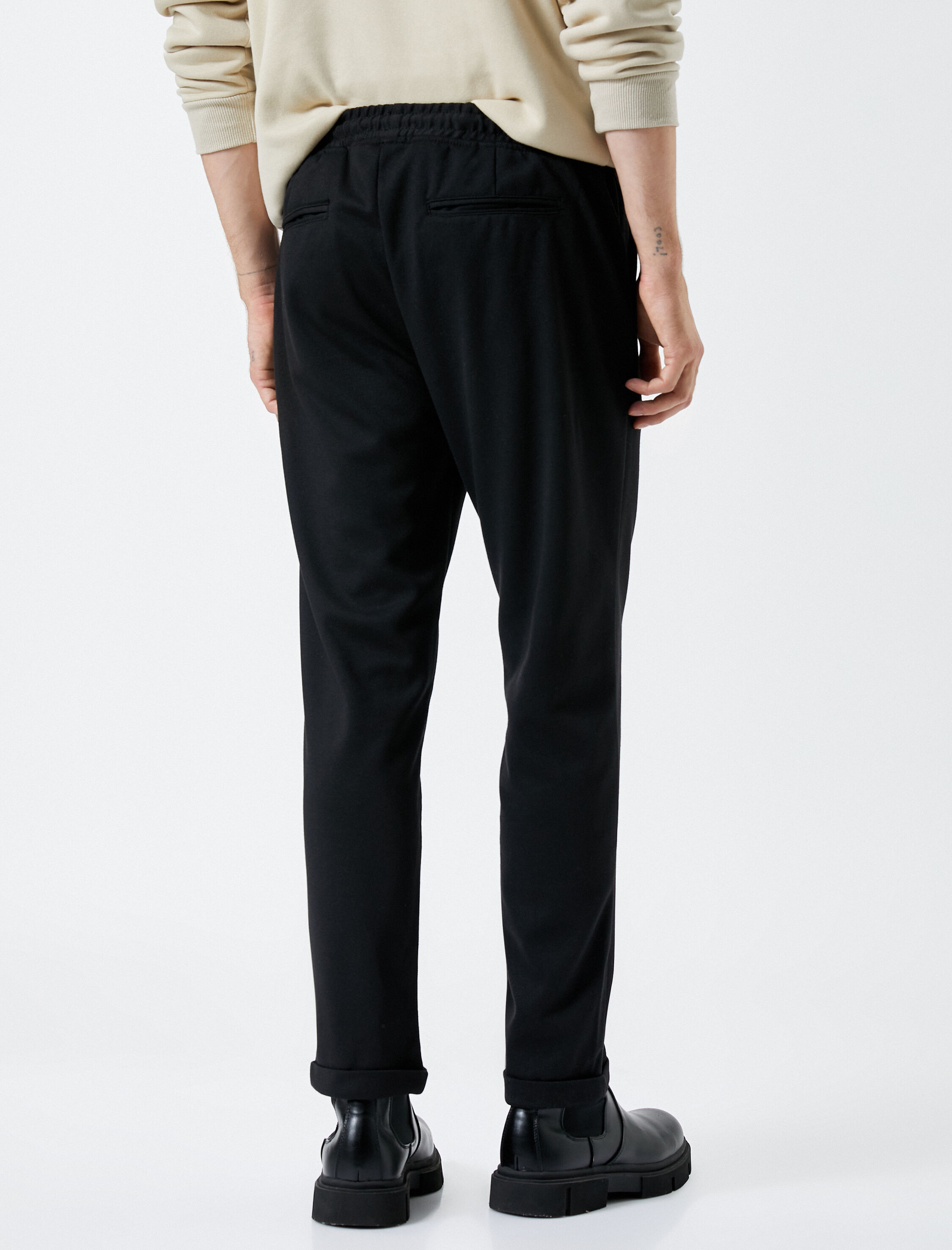   Kumaş Pantolon Beli Bağcıklı Dar Kesim Cep Detaylı