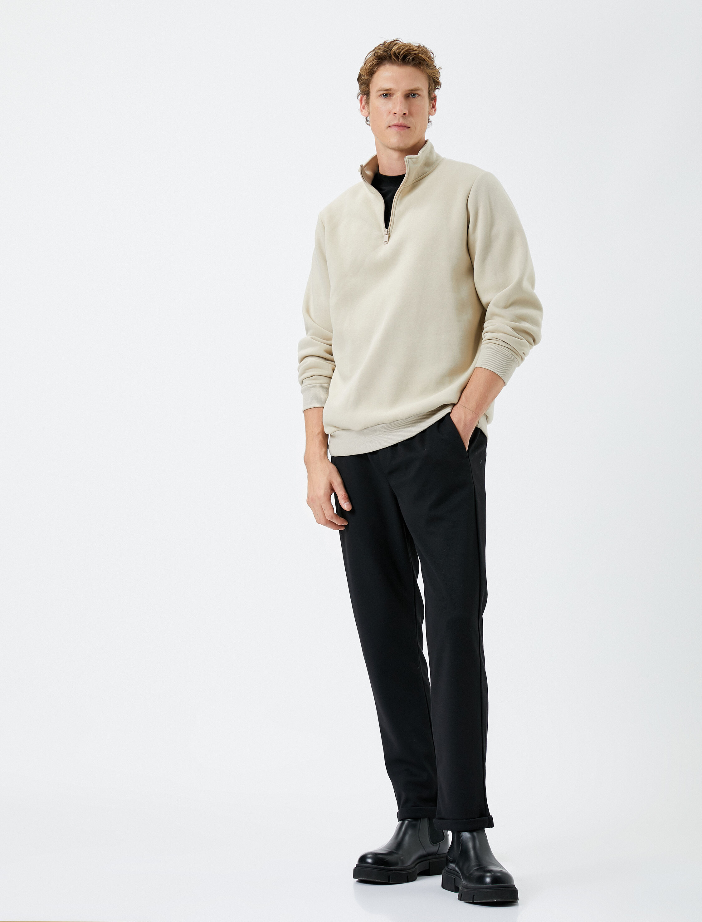   Kumaş Pantolon Beli Bağcıklı Dar Kesim Cep Detaylı