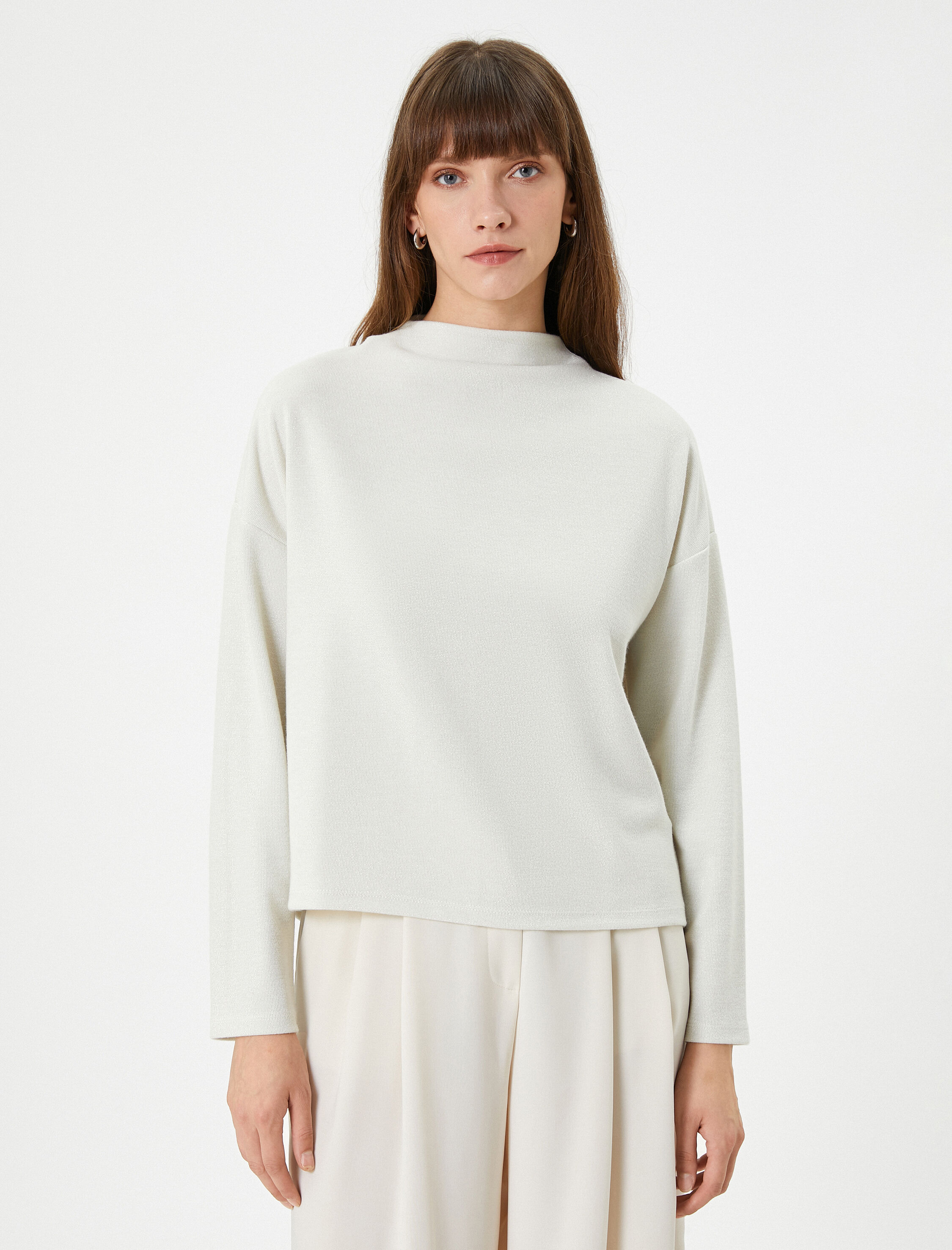   Uzun Kollu Tişört Simli Dik Yaka