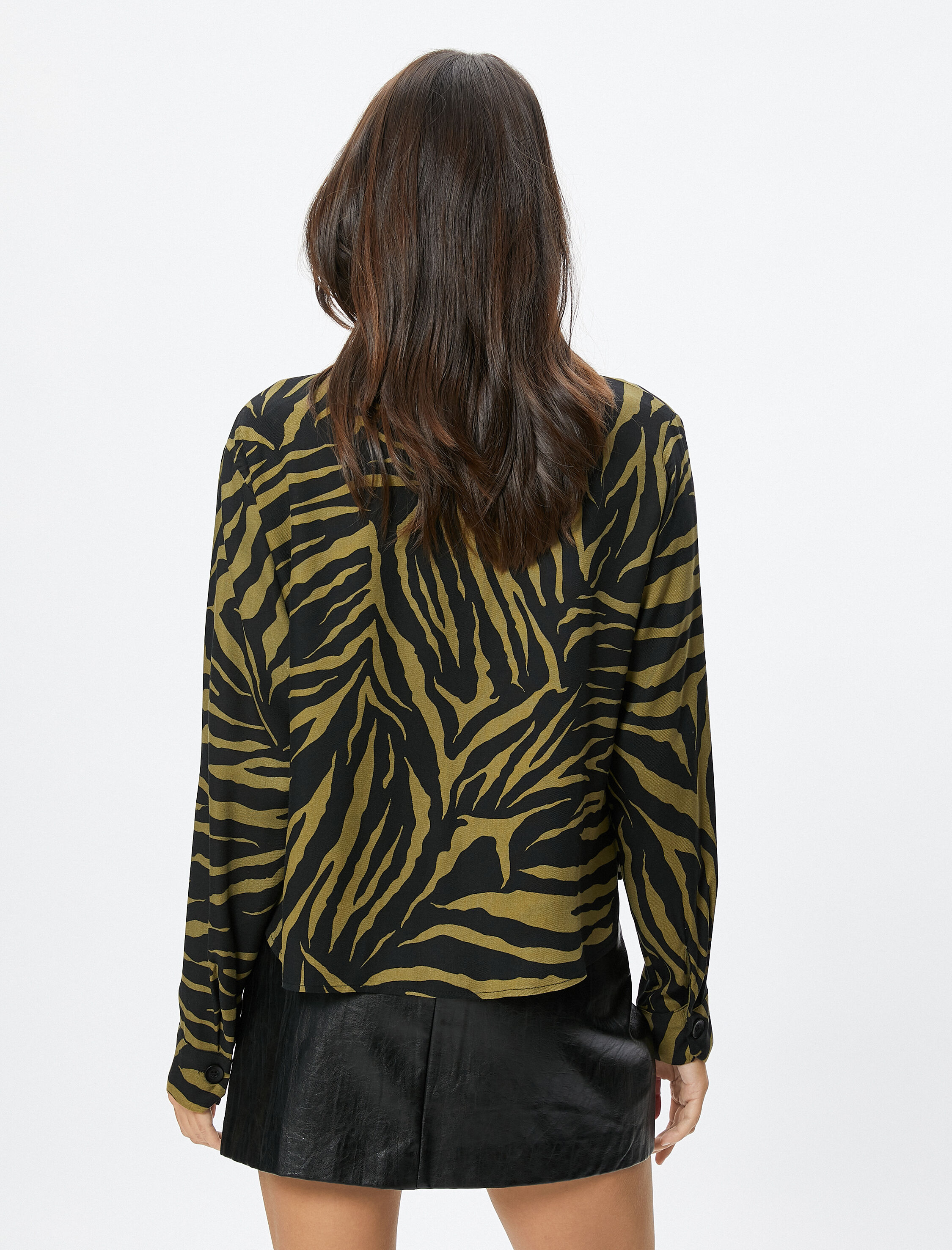   Crop Gömlek Zebra Desenli Kapaklı Cepli Düğmeli Uzun Kollu