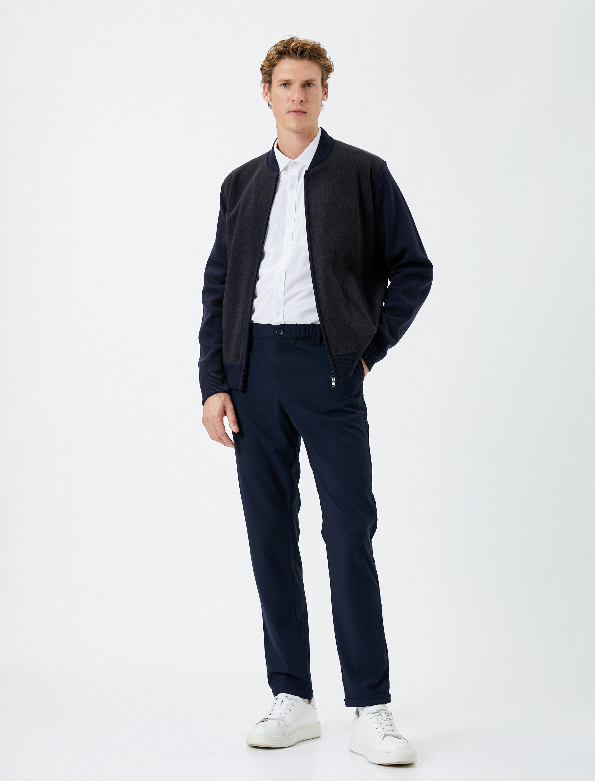   Fermuarlı Triko Hırka Yuvarlak Yaka Cepli