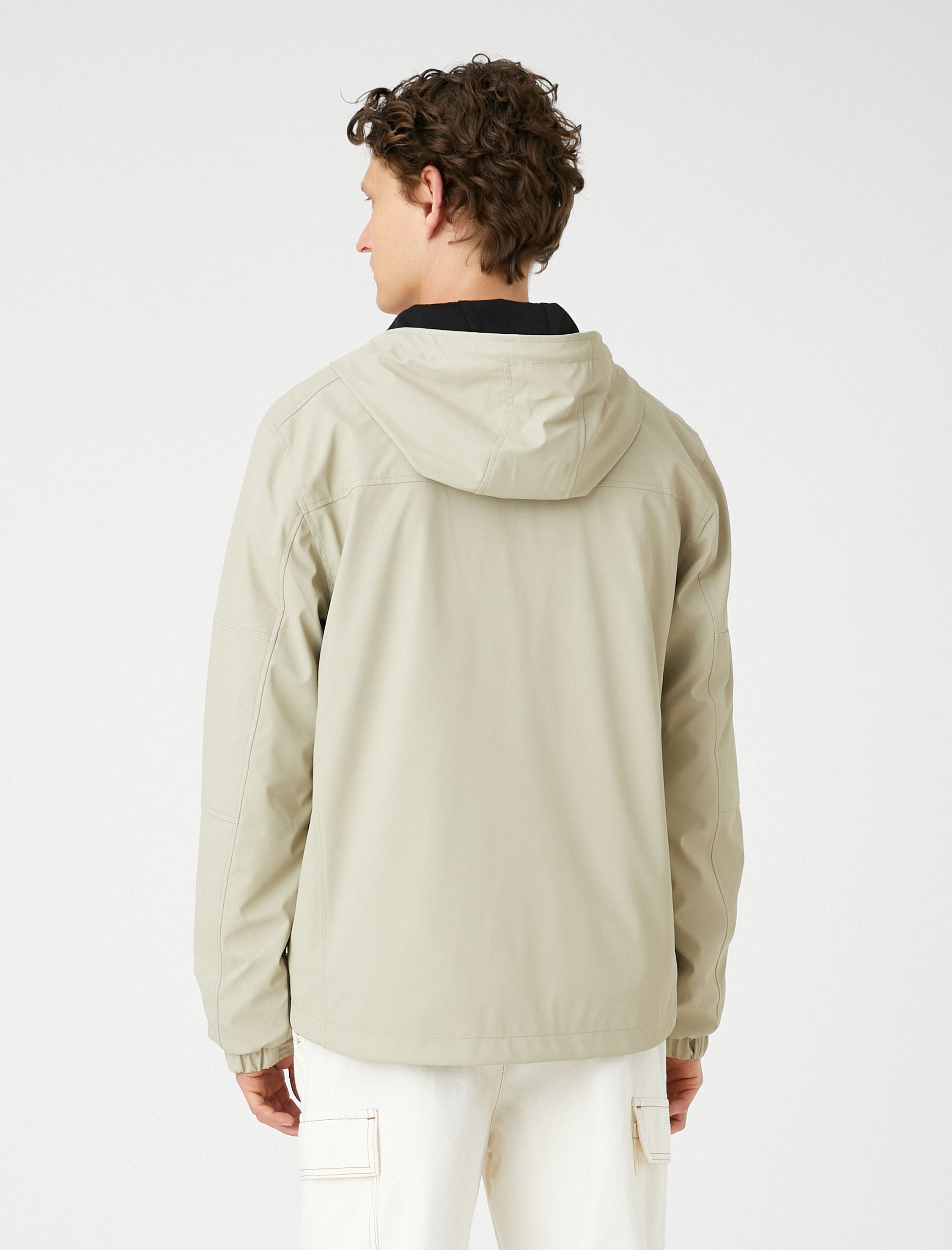   Deri Görünümlü Ceket Kapşonlu Fermuarlı Cep Detaylı