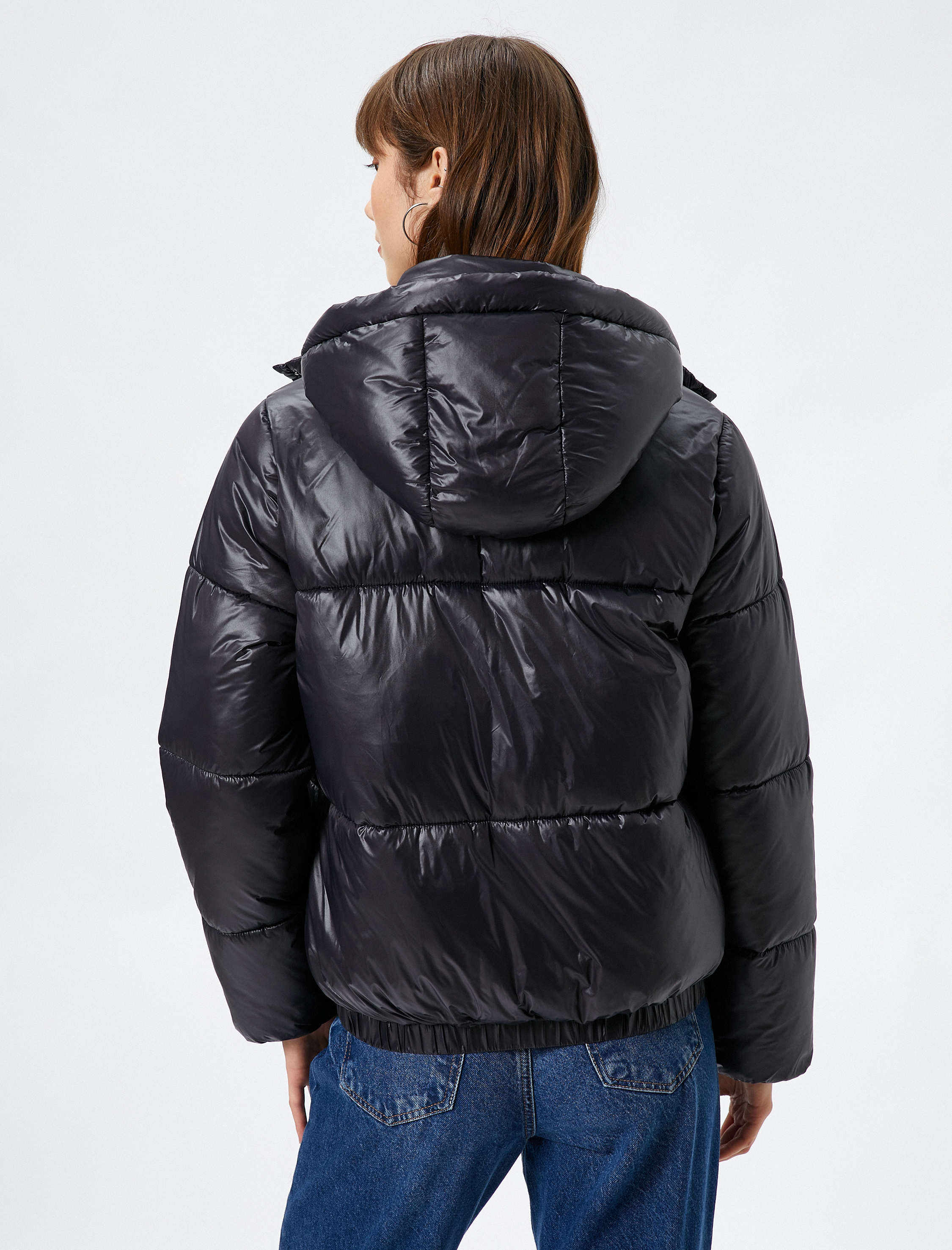   Kısa Şişme Mont Kapüşonlu Fermuarlı Beli Lastikli Cepli