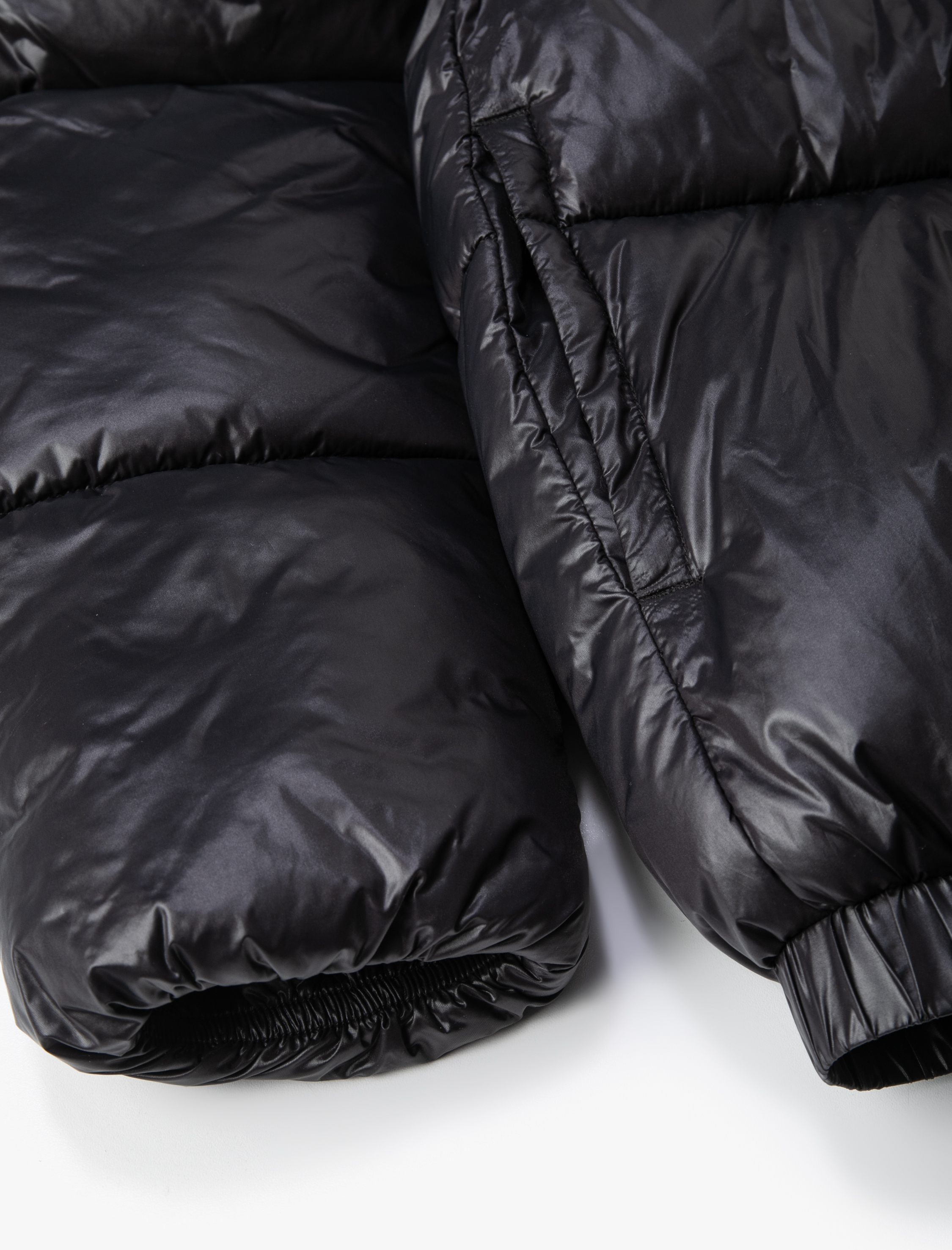   Kısa Şişme Mont Kapüşonlu Fermuarlı Beli Lastikli Cepli