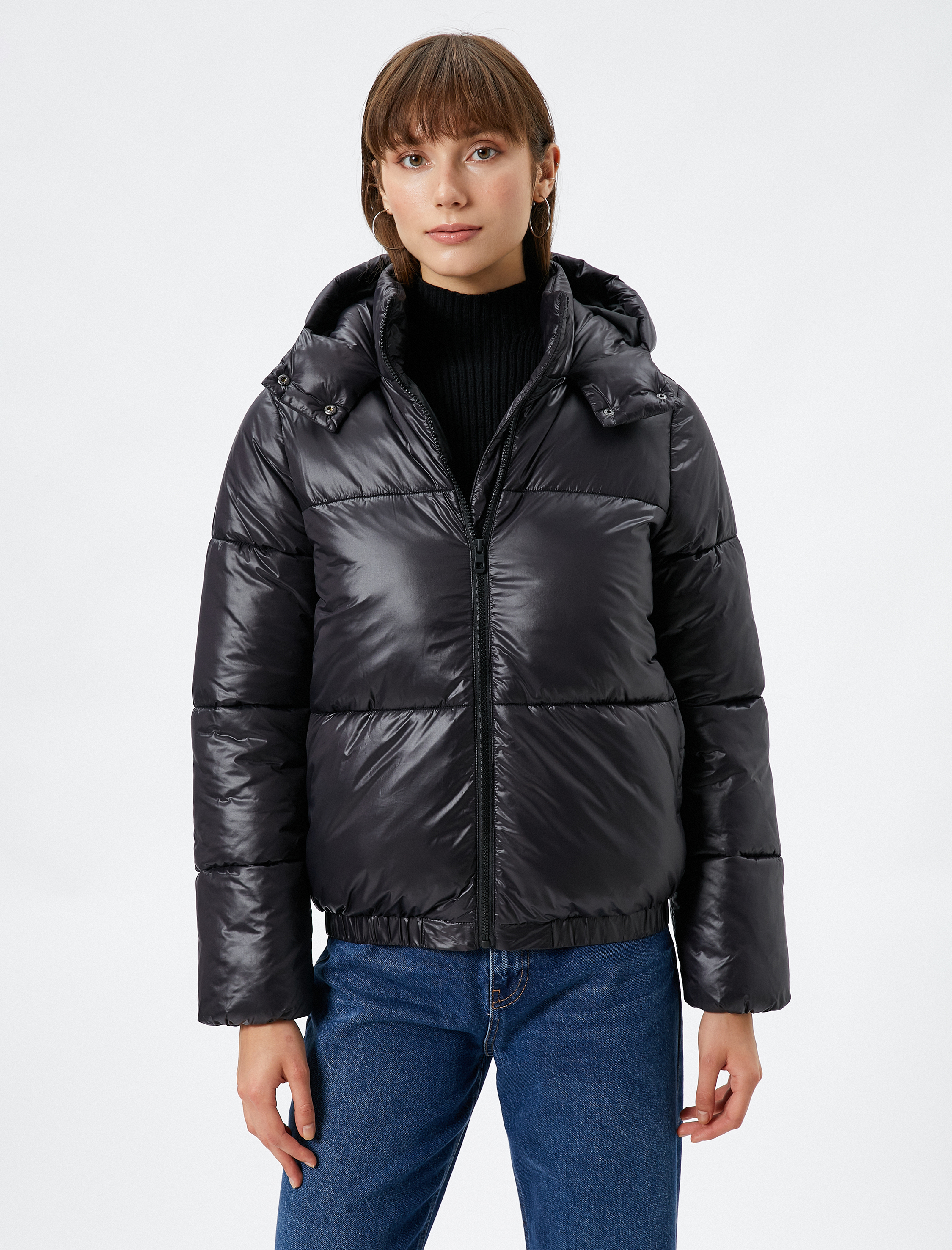   Kısa Şişme Mont Kapüşonlu Fermuarlı Beli Lastikli Cepli