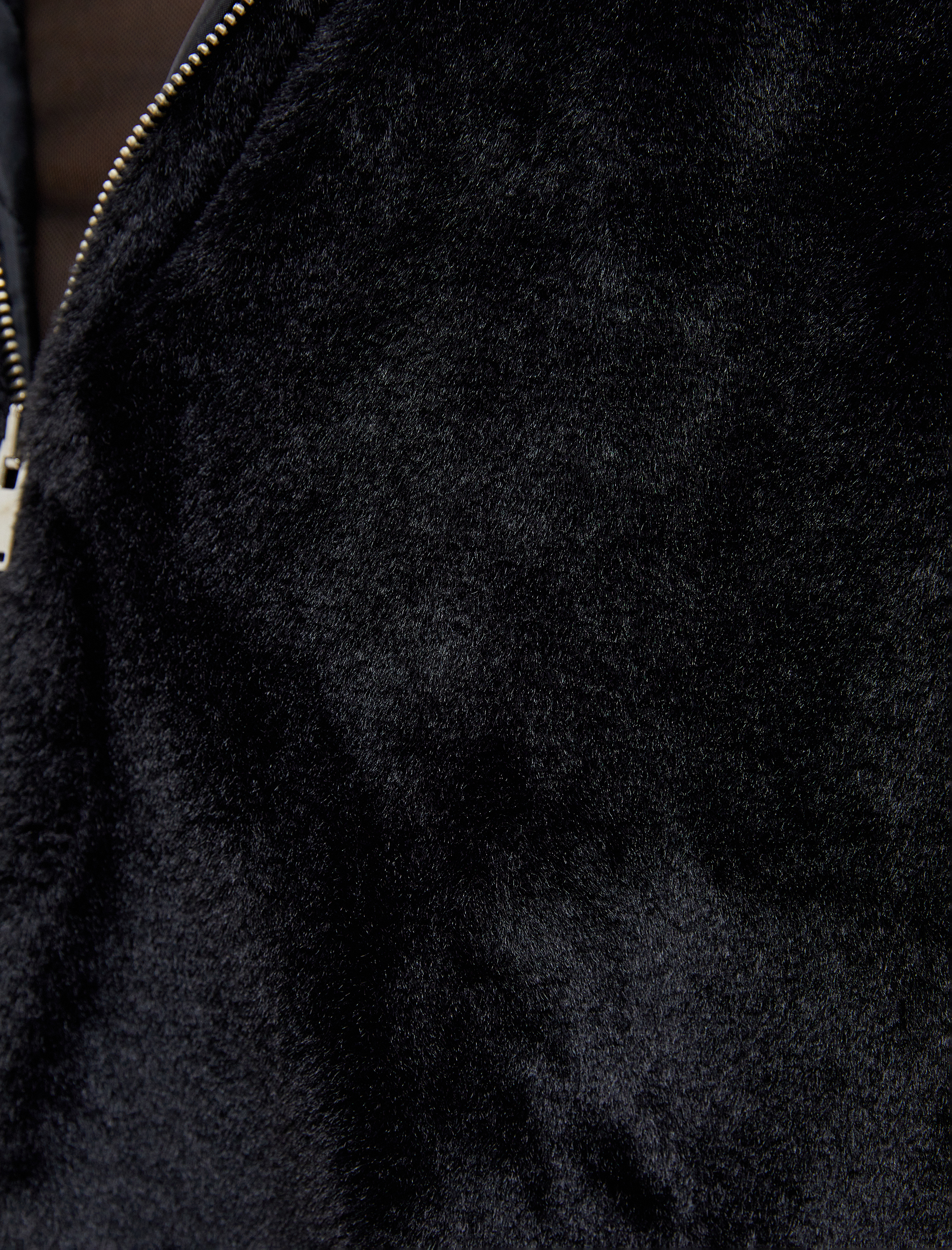   Peluş Uzun Mont Fermuarlı Kapüşonlu Cep Detaylı