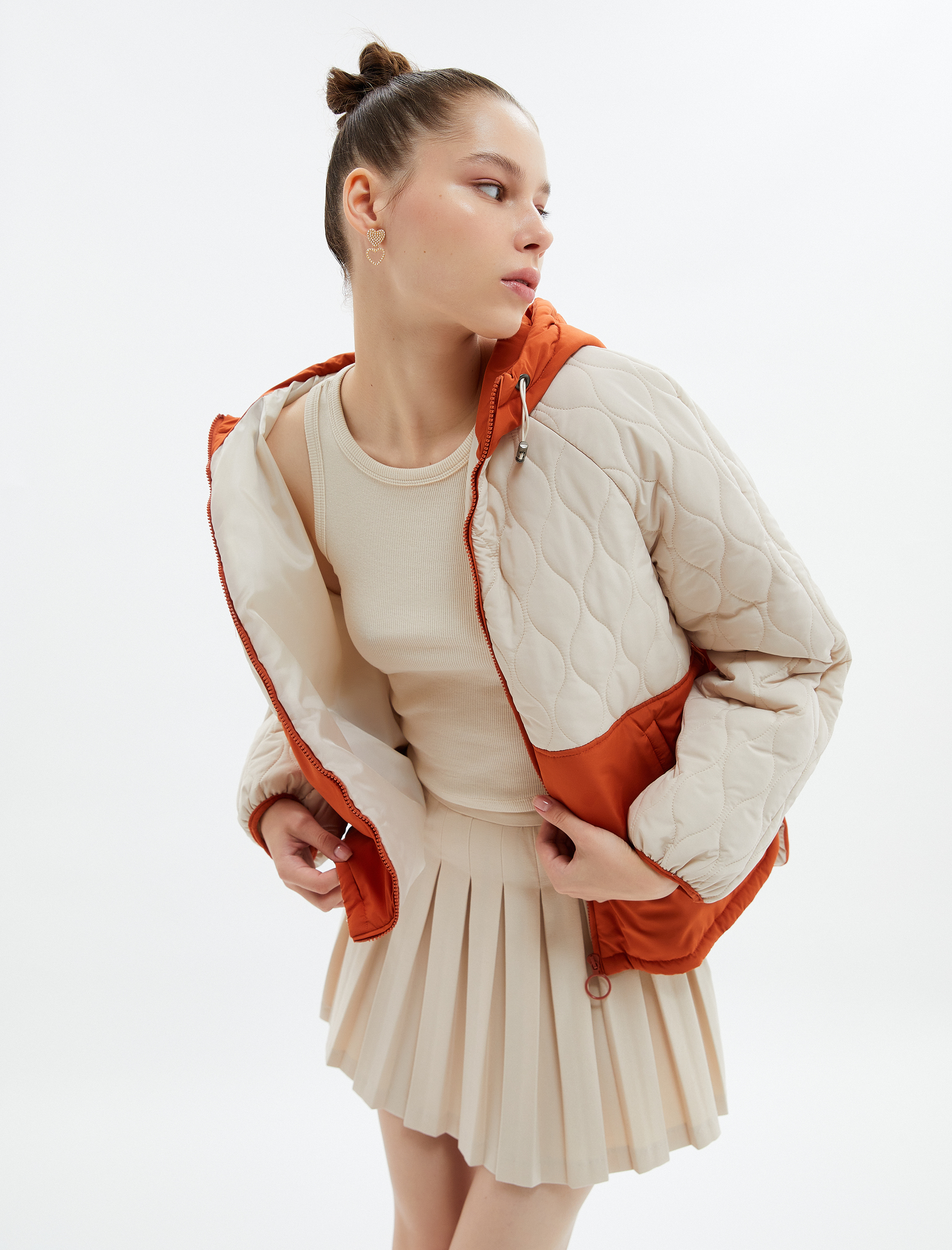   Kapitone Mont Kapşonlu Renk Bloklu Cepli Astarlı