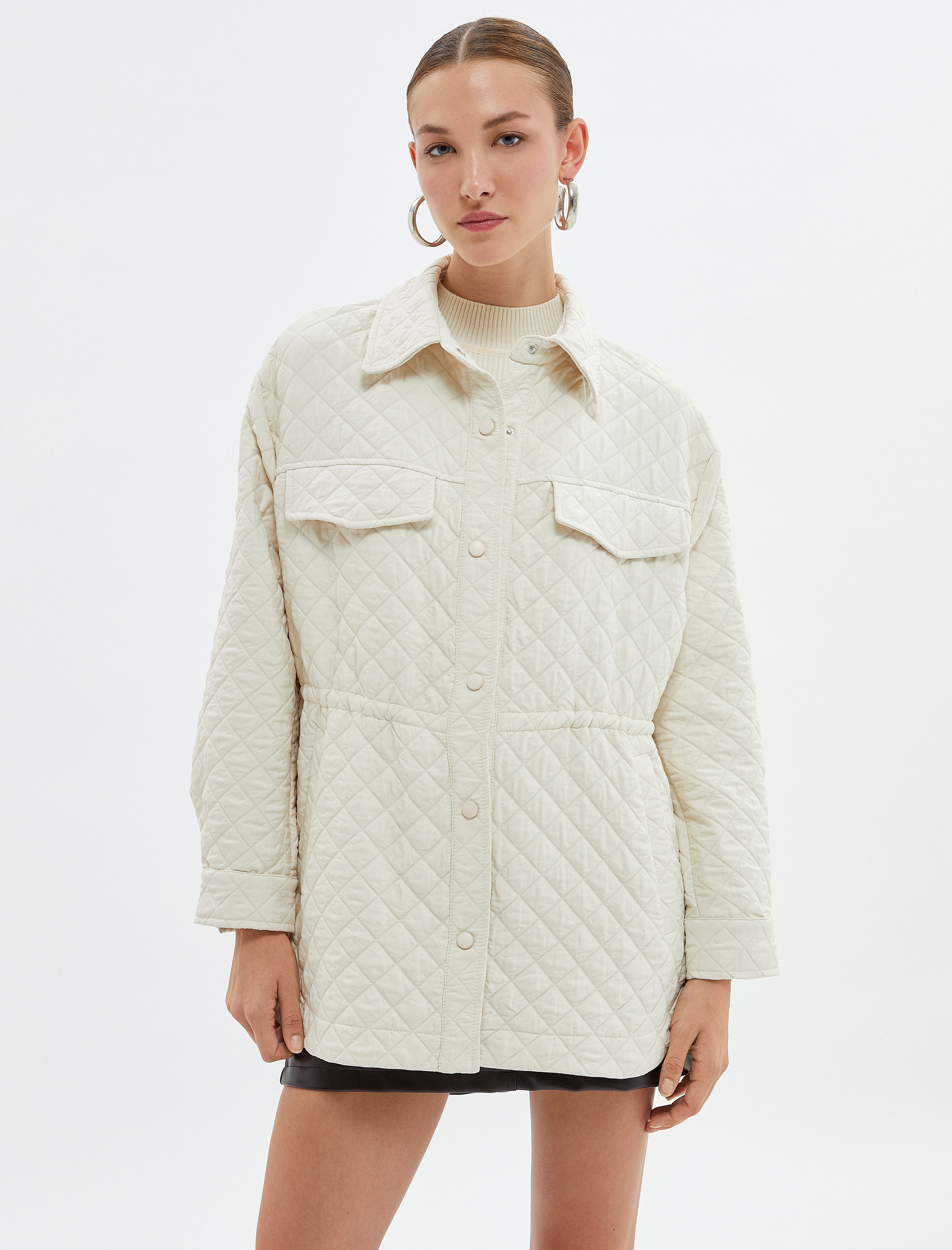   Kapitone Ceket Çıtçıt Düğmeli Gömlek Yaka Cep Detaylı