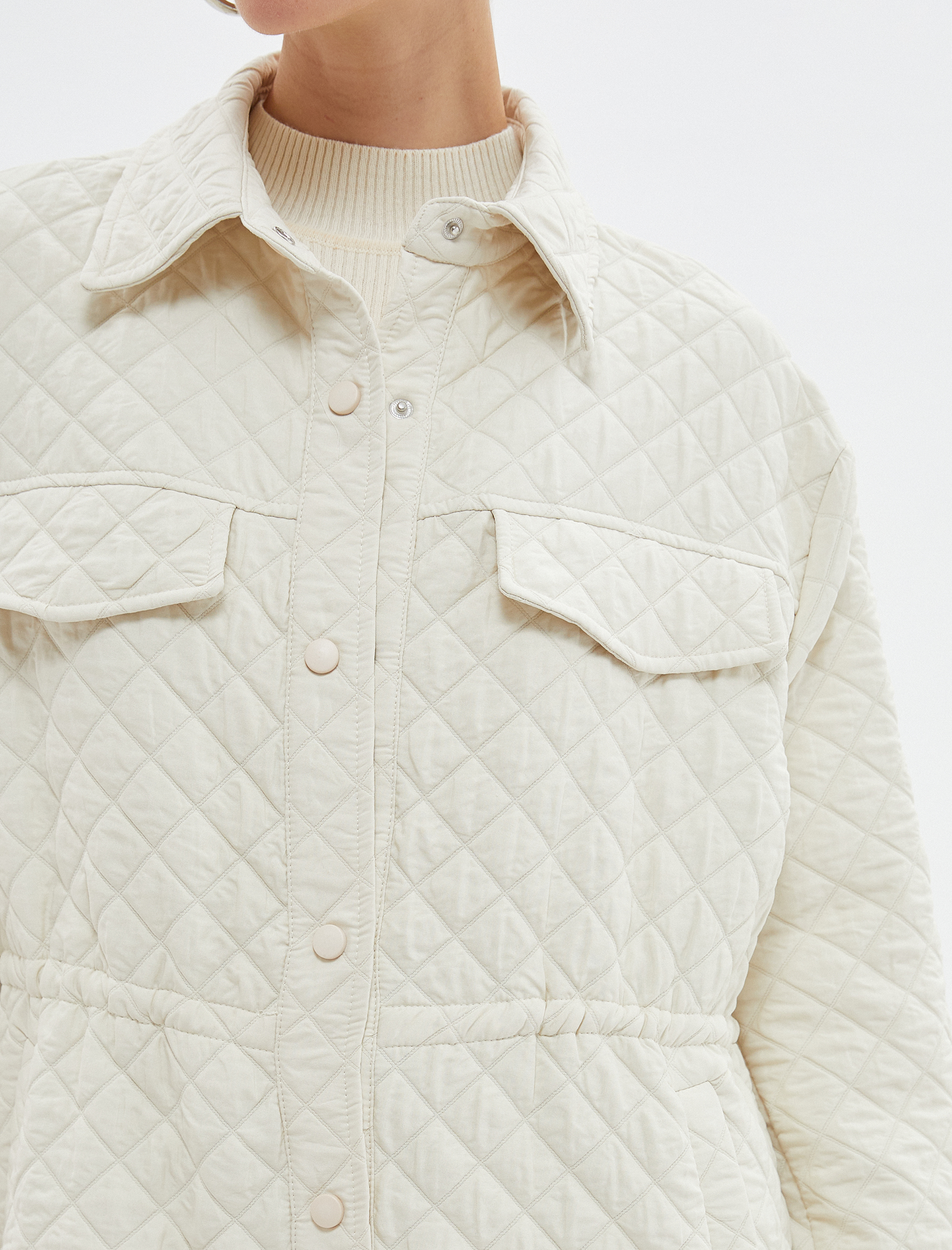   Kapitone Ceket Çıtçıt Düğmeli Gömlek Yaka Cep Detaylı