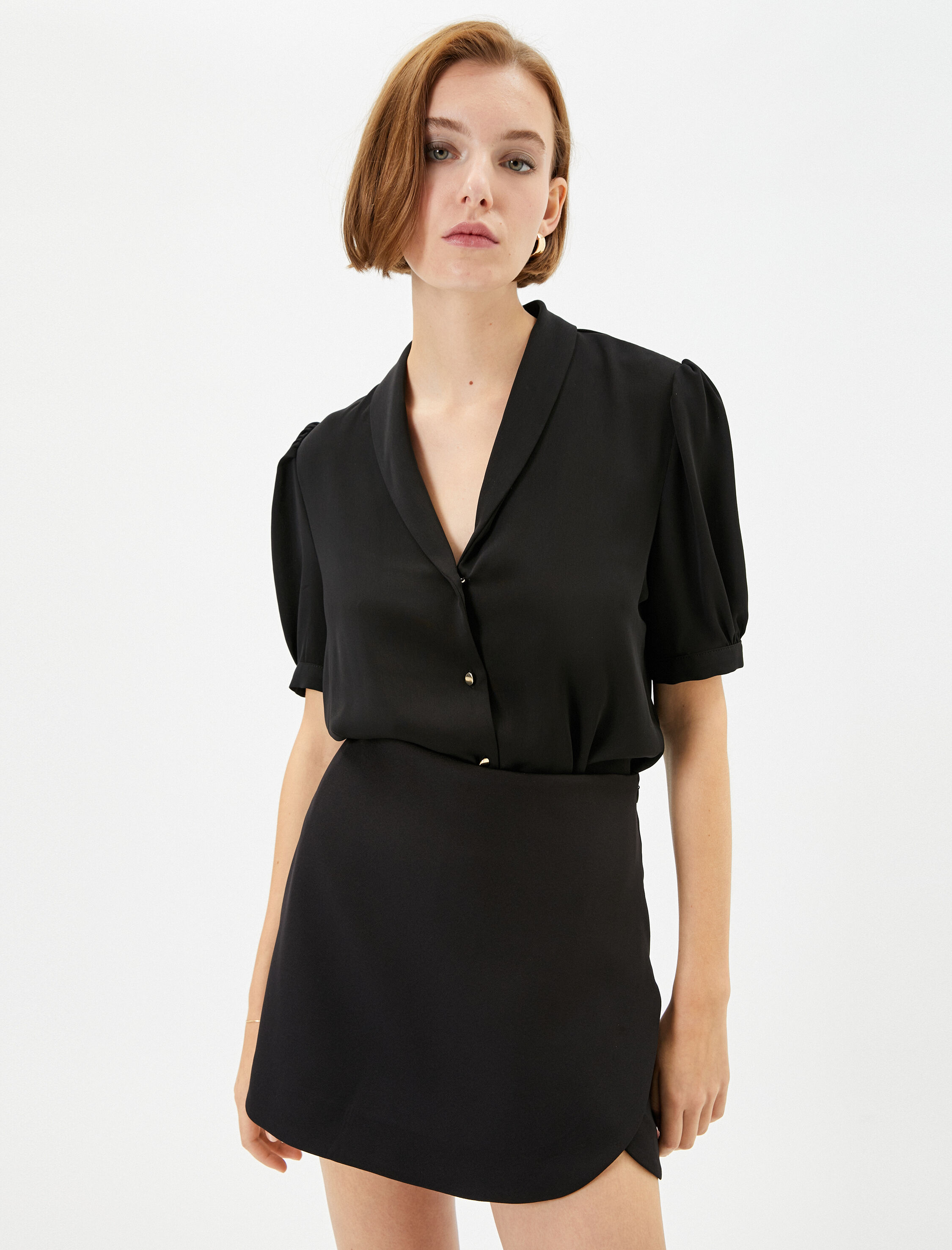   Balon Kollu Gömlek Düğmeli V Yaka