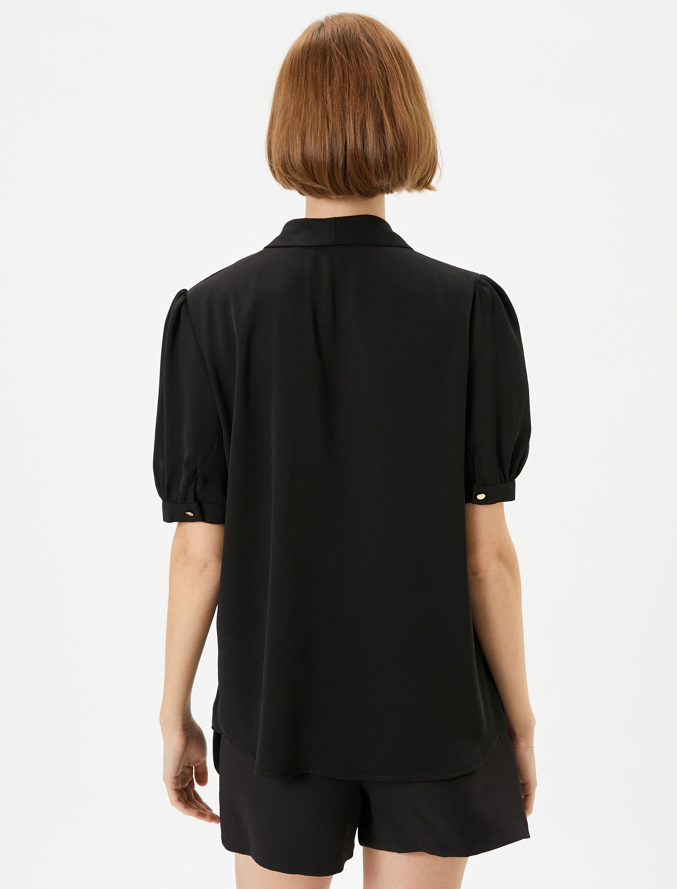   Balon Kollu Gömlek Düğmeli V Yaka