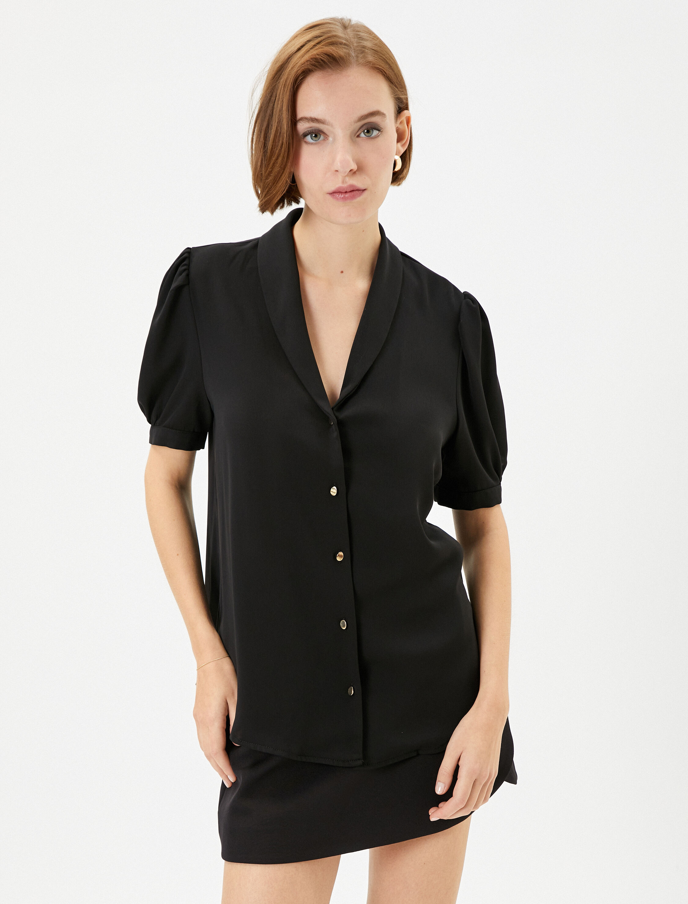   Balon Kollu Gömlek Düğmeli V Yaka