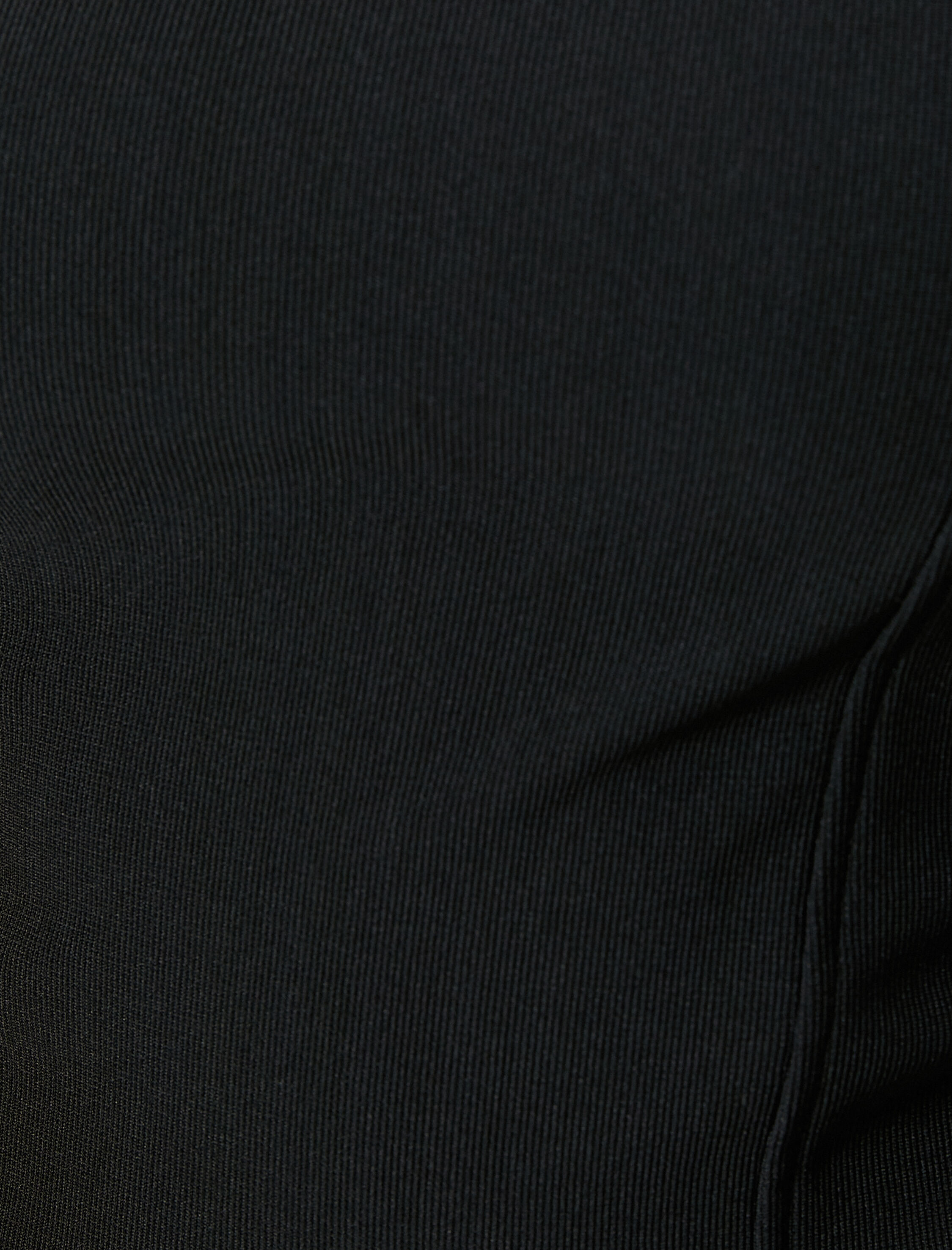   Uzun Kollu Tişört Kalp Yaka Korse Görünümlü