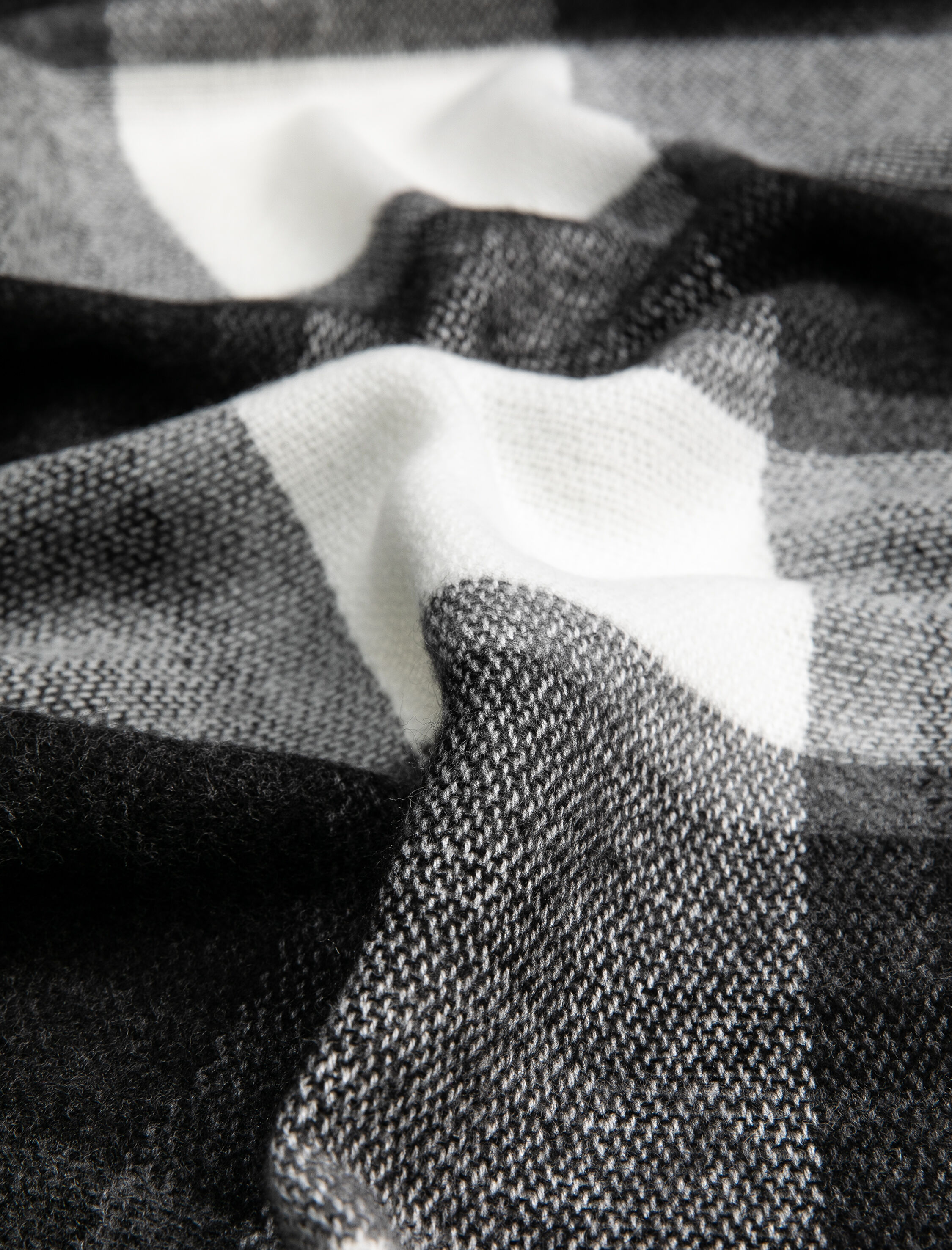  Kadın Şal Püsküllü Yumuşak Dokulu