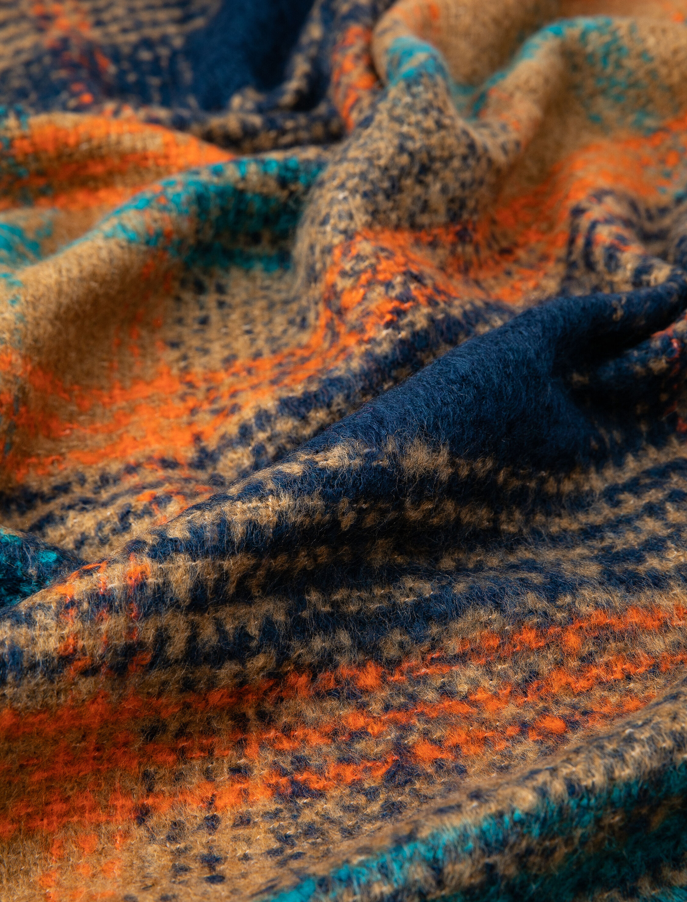  Kadın Atkı Püsküllü Yumuşak Dokulu