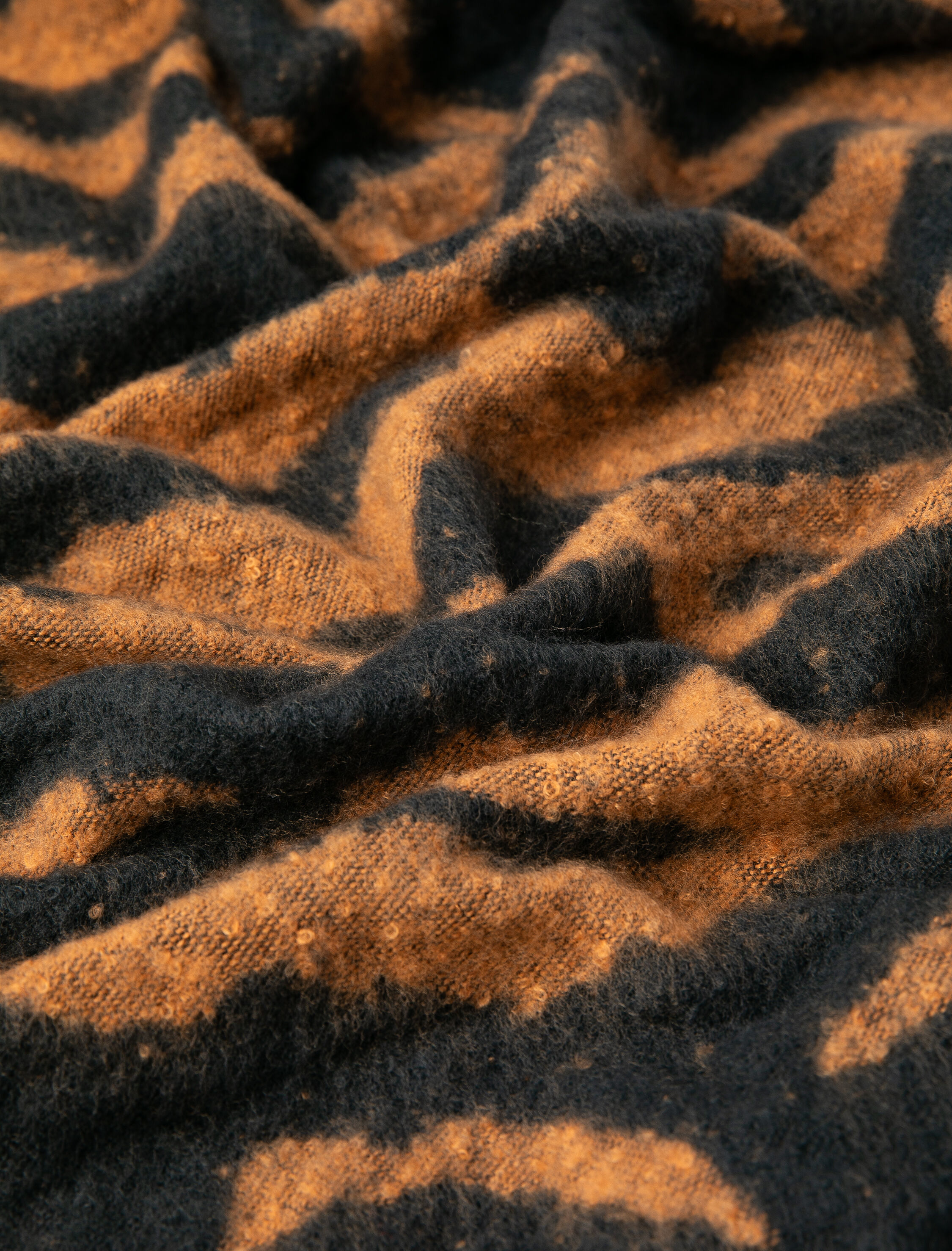  Kadın Atkı Zebra Desenli Yumuşak Dokulu Püsküllü