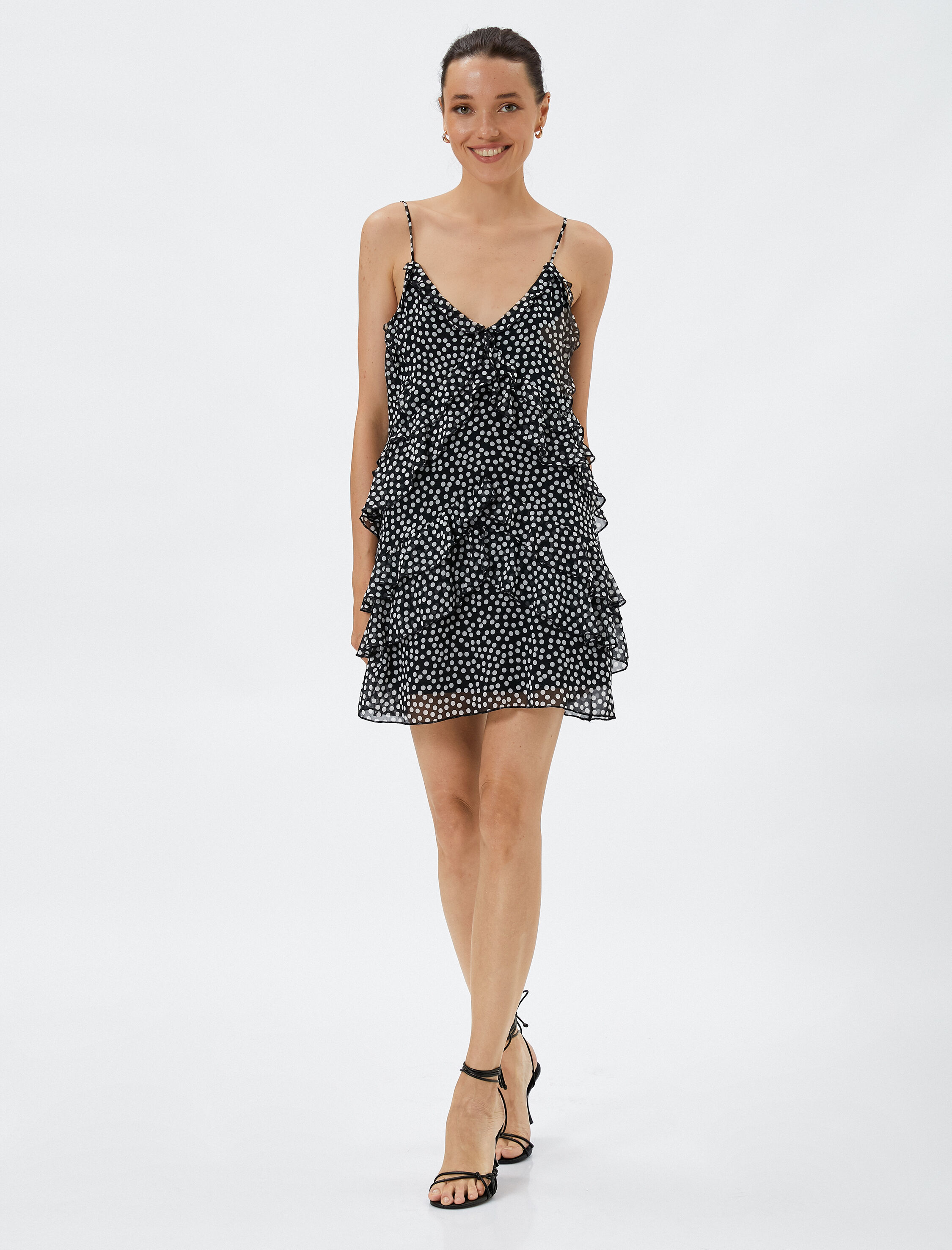   Fırfırlı Puantiyeli Elbise Şifon Mini İnce Askılı V Yaka Astarlı