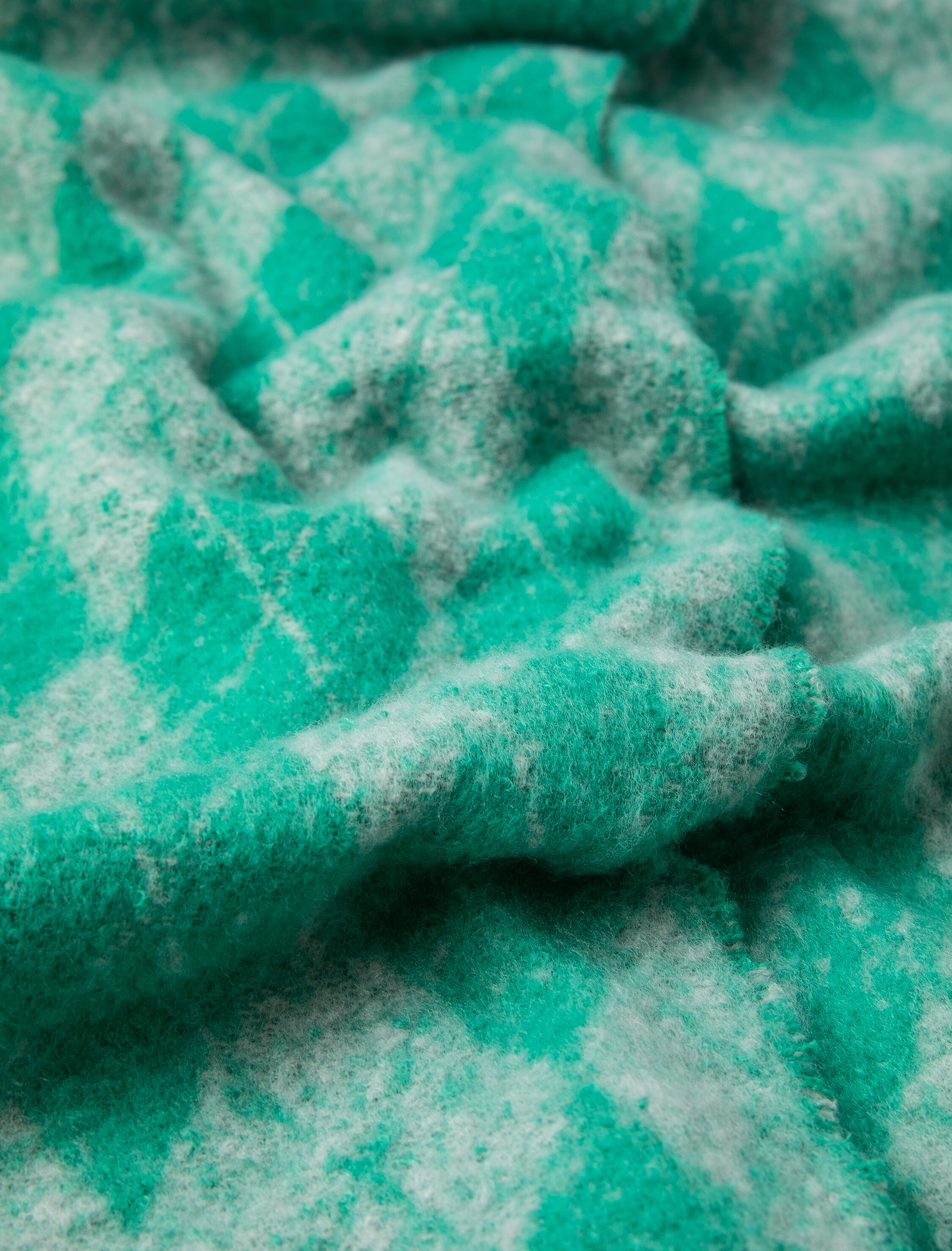  Kadın Atkı Baklava Desenli Yumuşak Dokulu Püsküllü