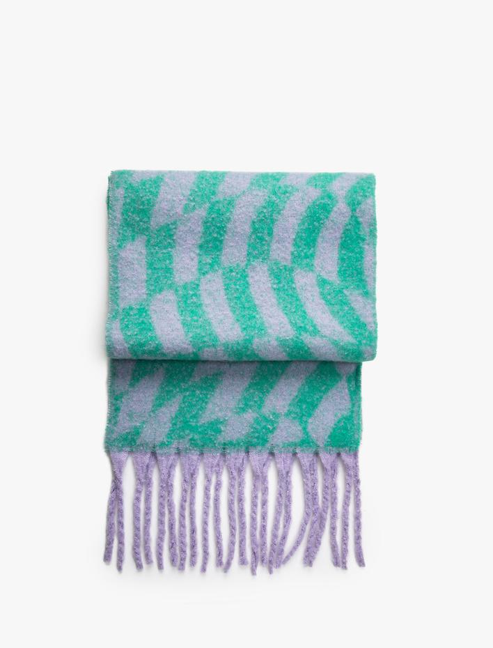 Kadın Atkı Kareli Yumuşak Dokulu Püsküllü