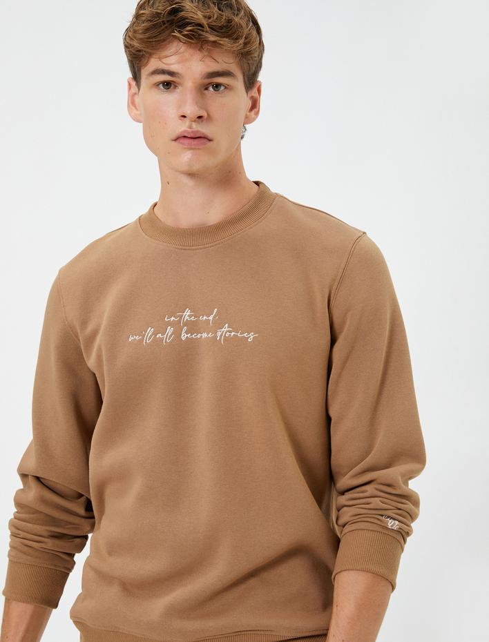  Bisiklet Yaka Sweatshirt Slogan İşlemeli Ribanalı Uzun Kollu Şardonlu