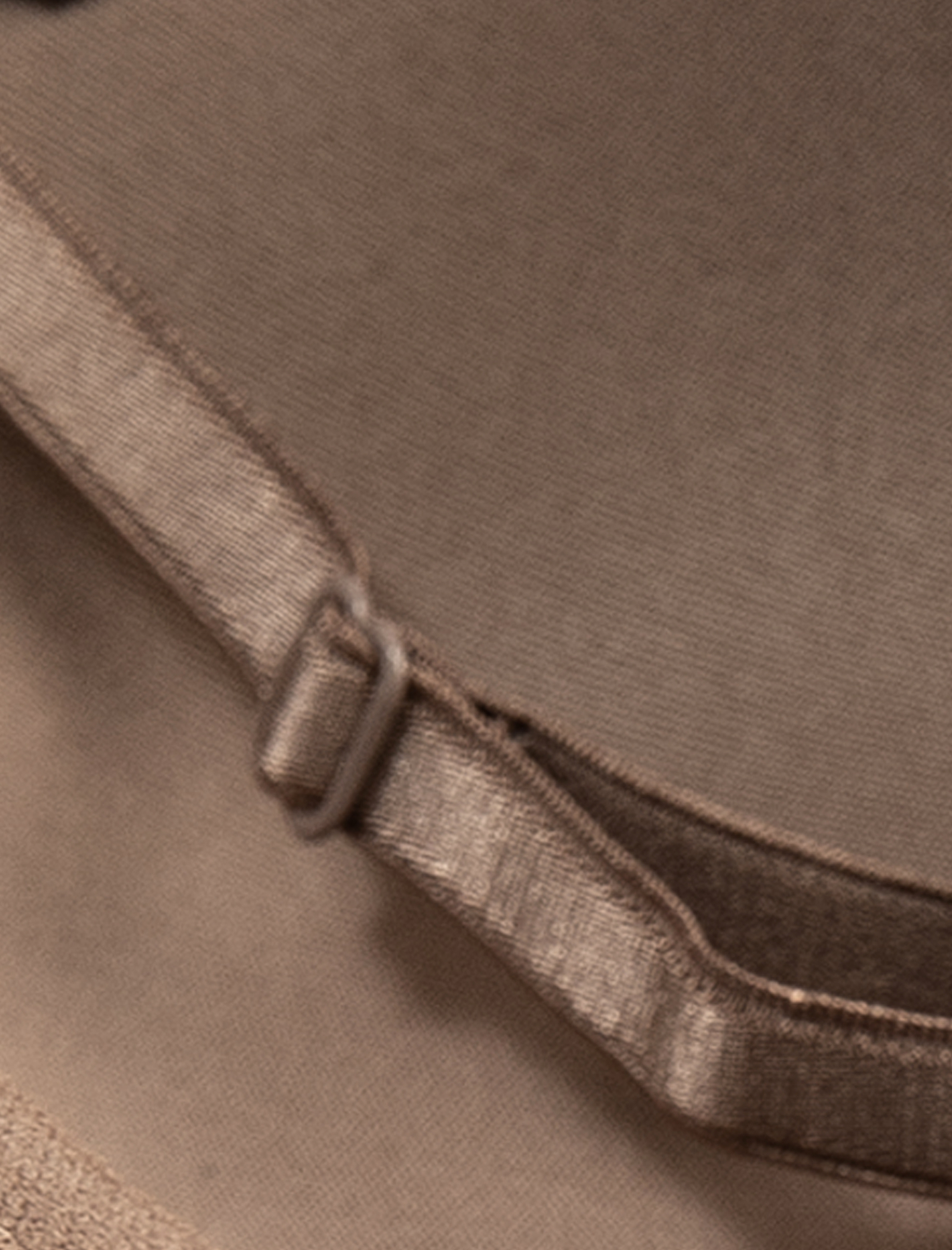   Balenli Askısız Sütyen Dolgusuz Kaplı Basic