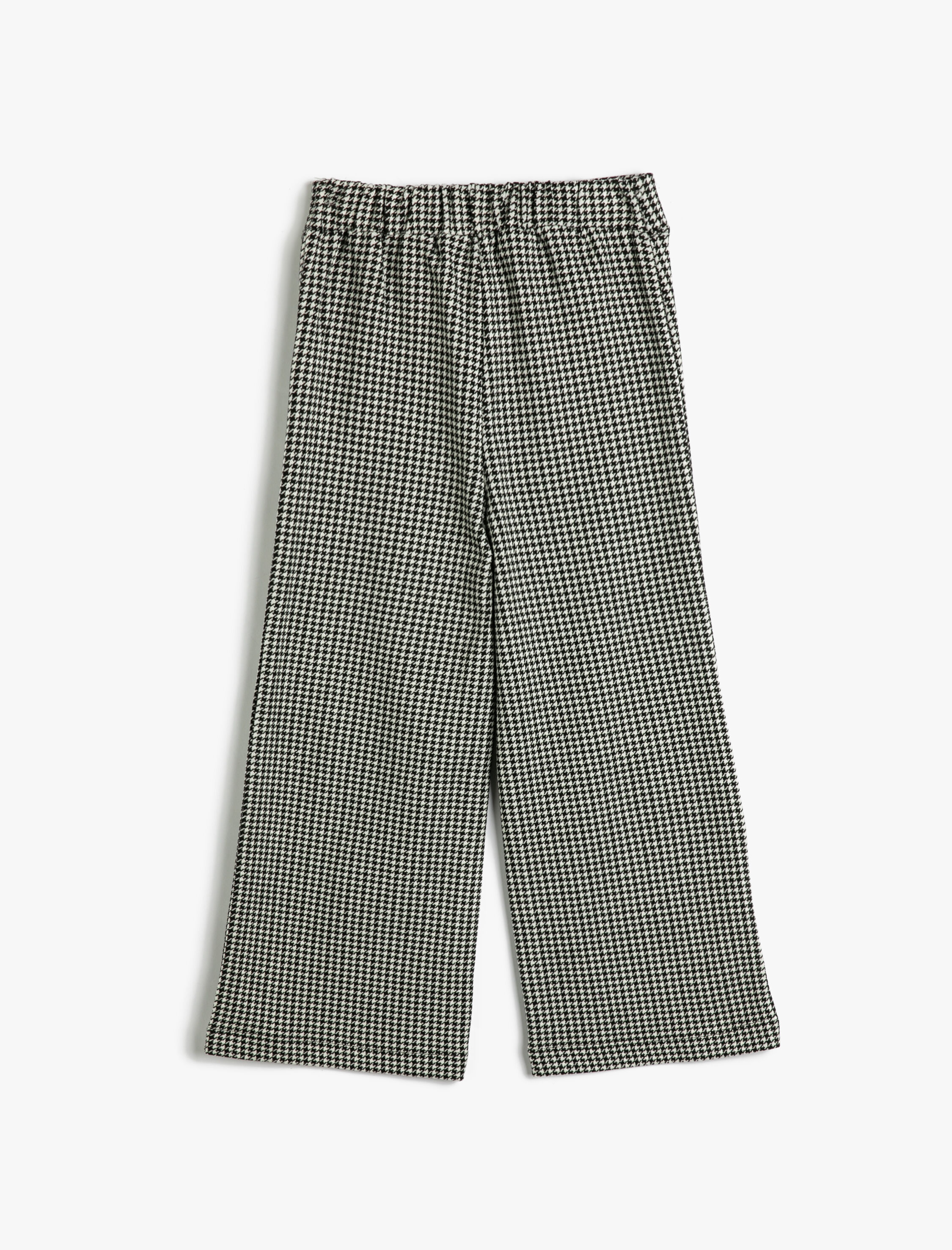  Kız Çocuk Geniş Paça Pantolon Cep Aplikeli Düğme Detaylı