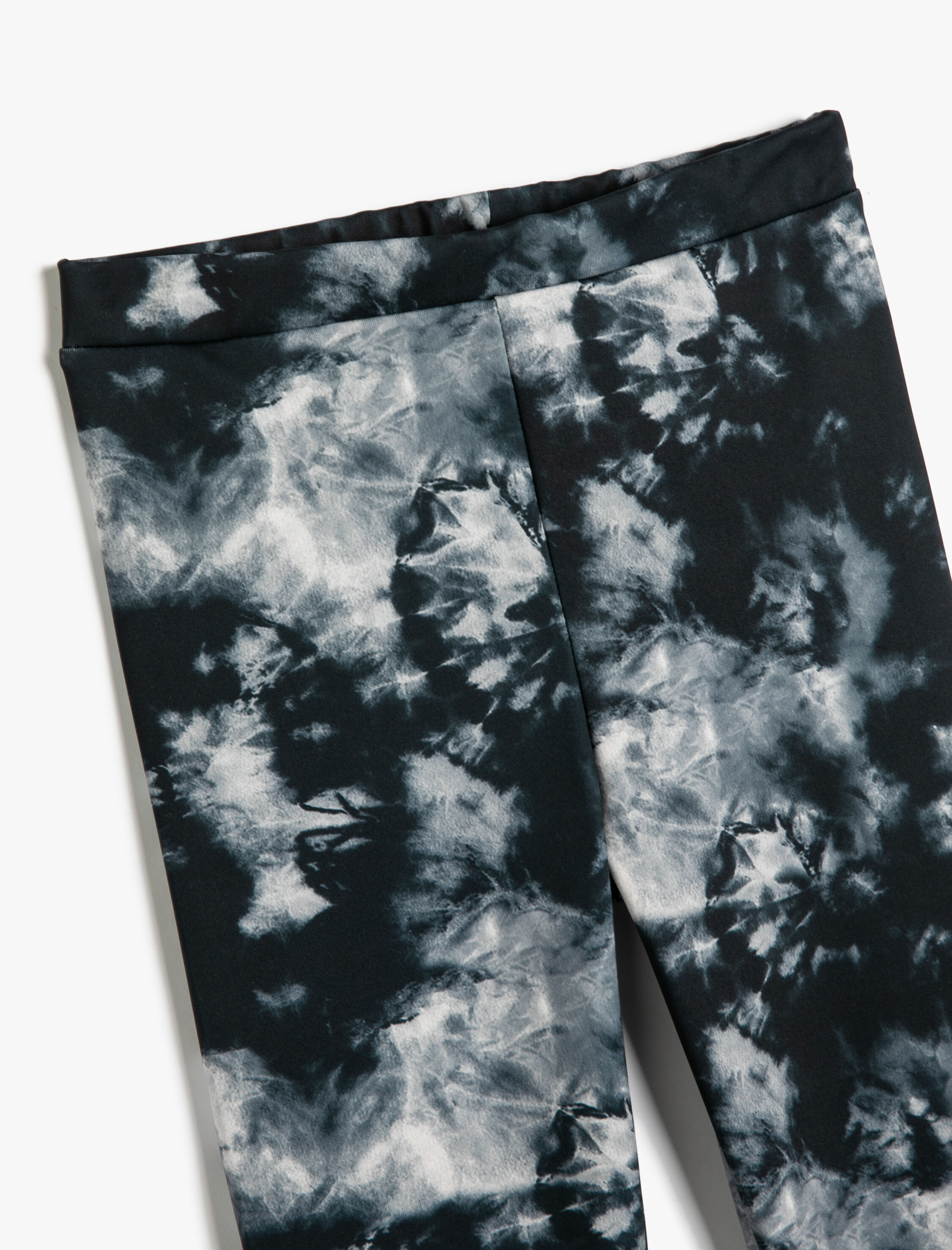  Kız Çocuk Tayt Beli Lastikli Batik Desenli