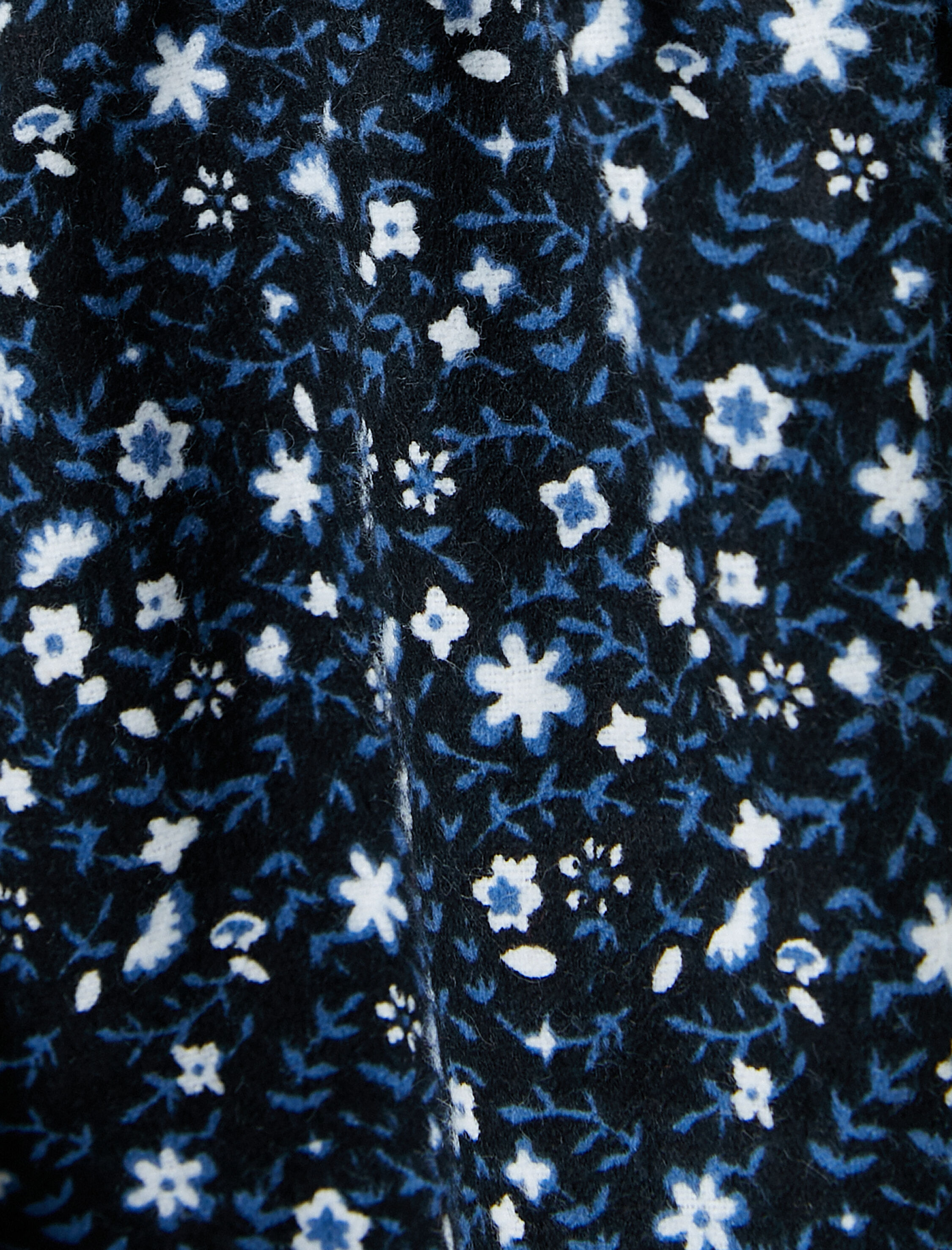   Uzun Kollu Çiçekli Elbise Gömlek Yaka Rahat Kesim  Yumuşak Dokulu Katlı