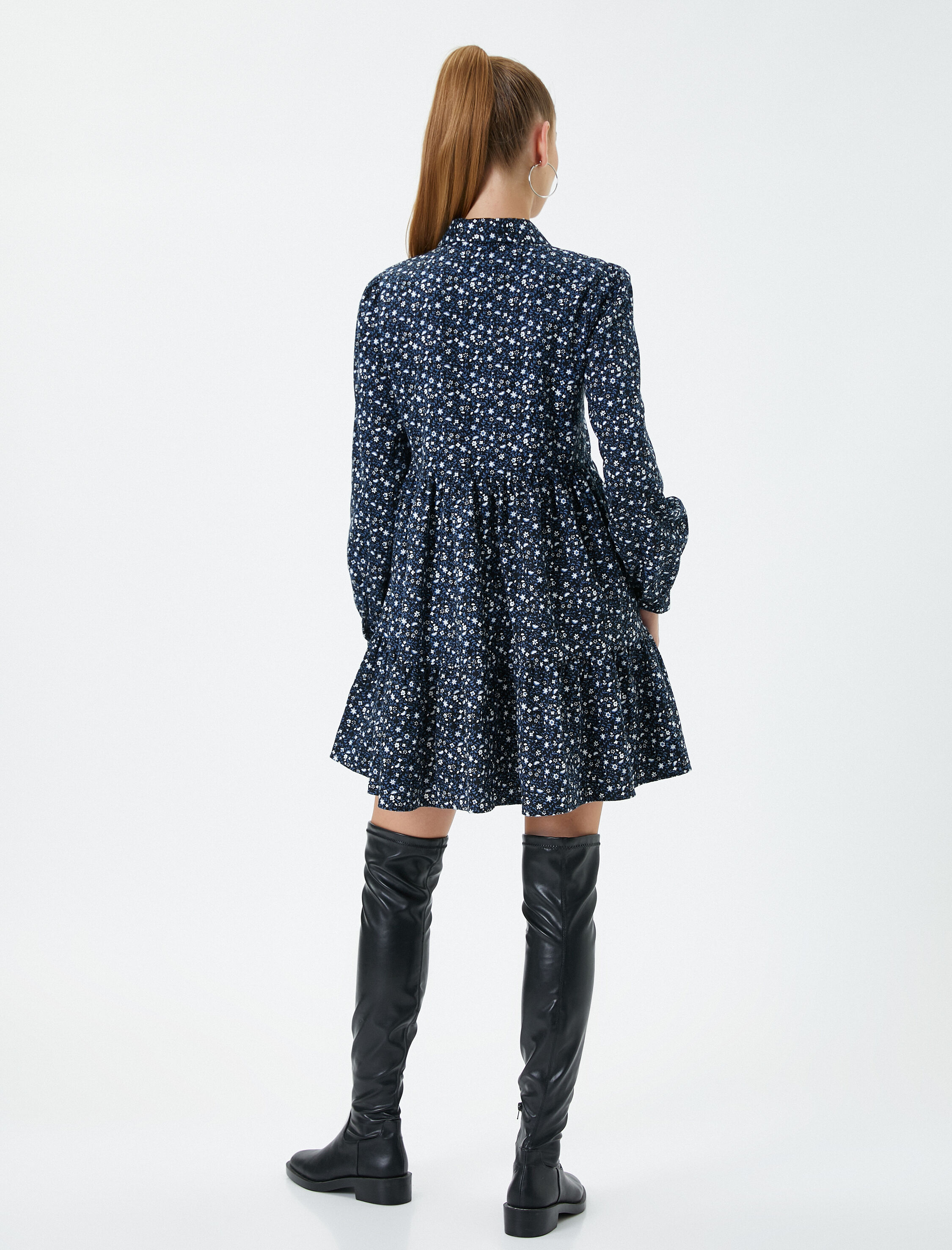   Uzun Kollu Çiçekli Elbise Gömlek Yaka Rahat Kesim  Yumuşak Dokulu Katlı