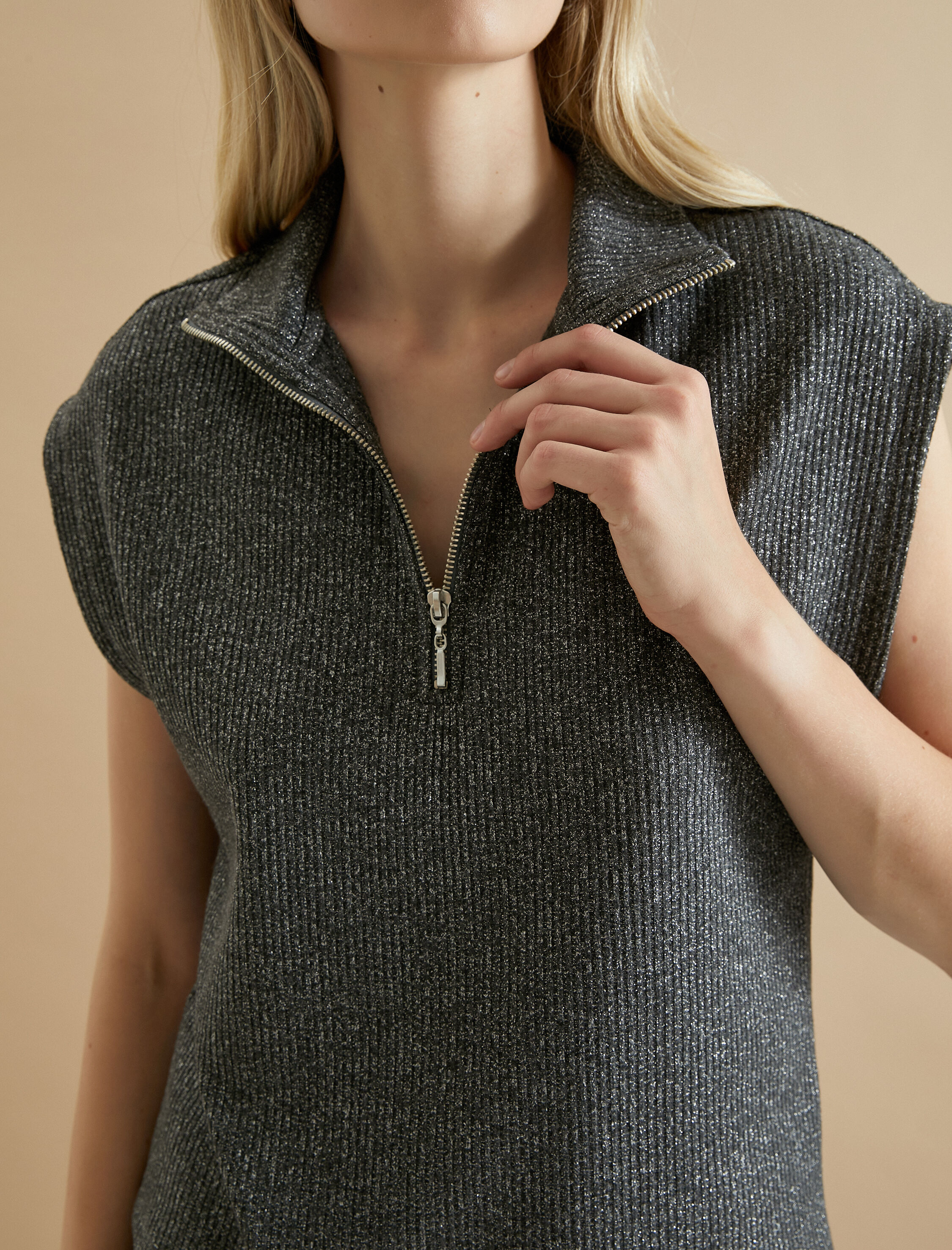   Koton X Şahika Ercümen - Yarım Fermuarlı Simli Süveter