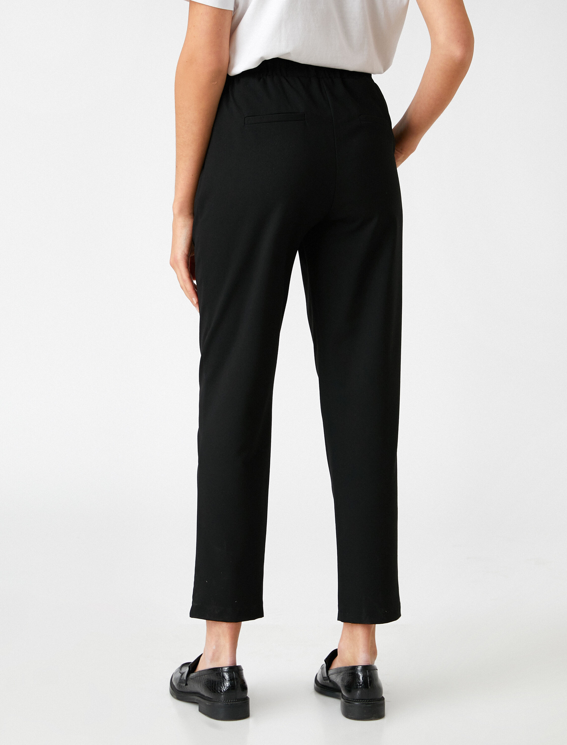   Beli Bağcıklı Havuç Pantolon