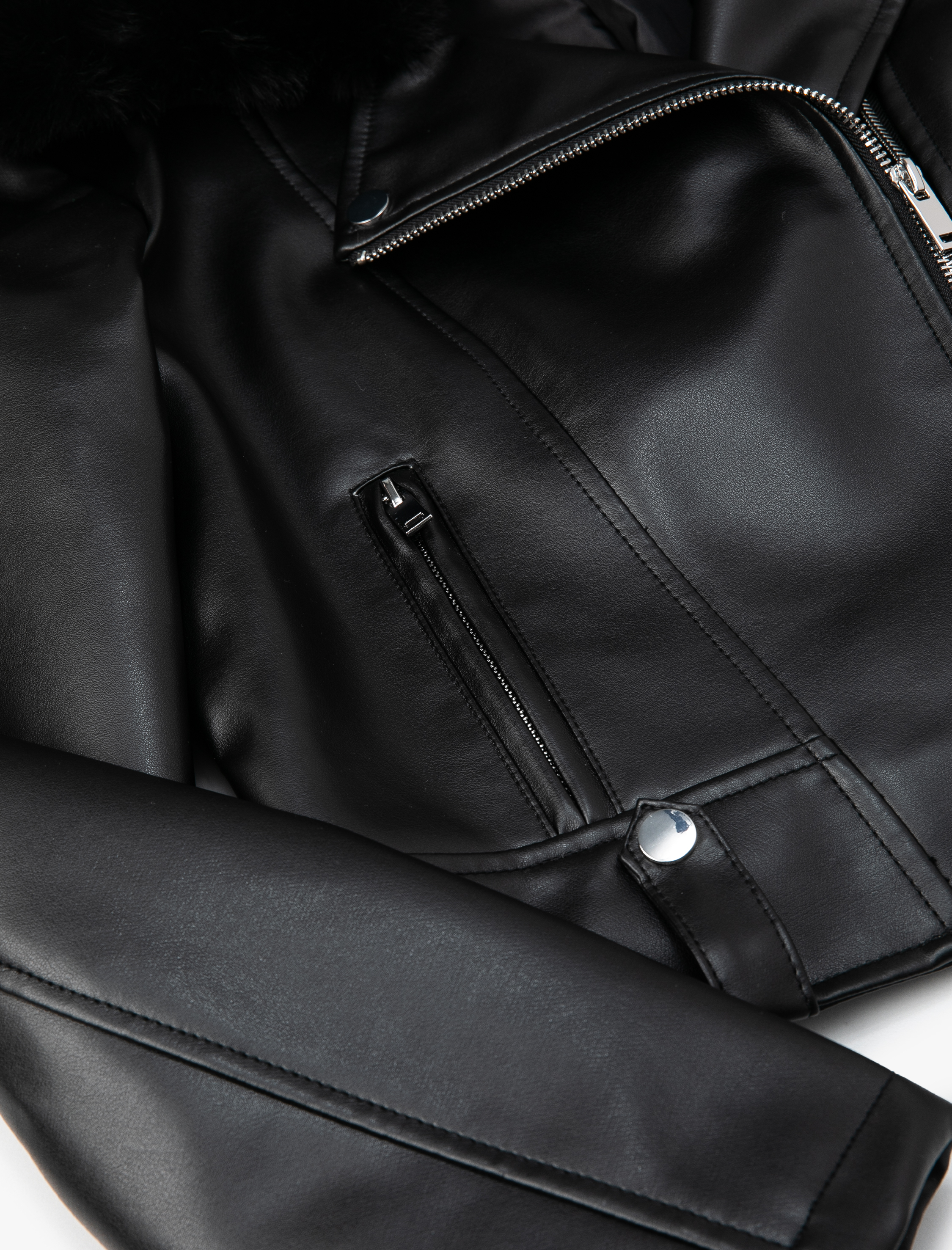   Biker Ceket Suni Deri Fermuarlı Suni Kürk Detaylı