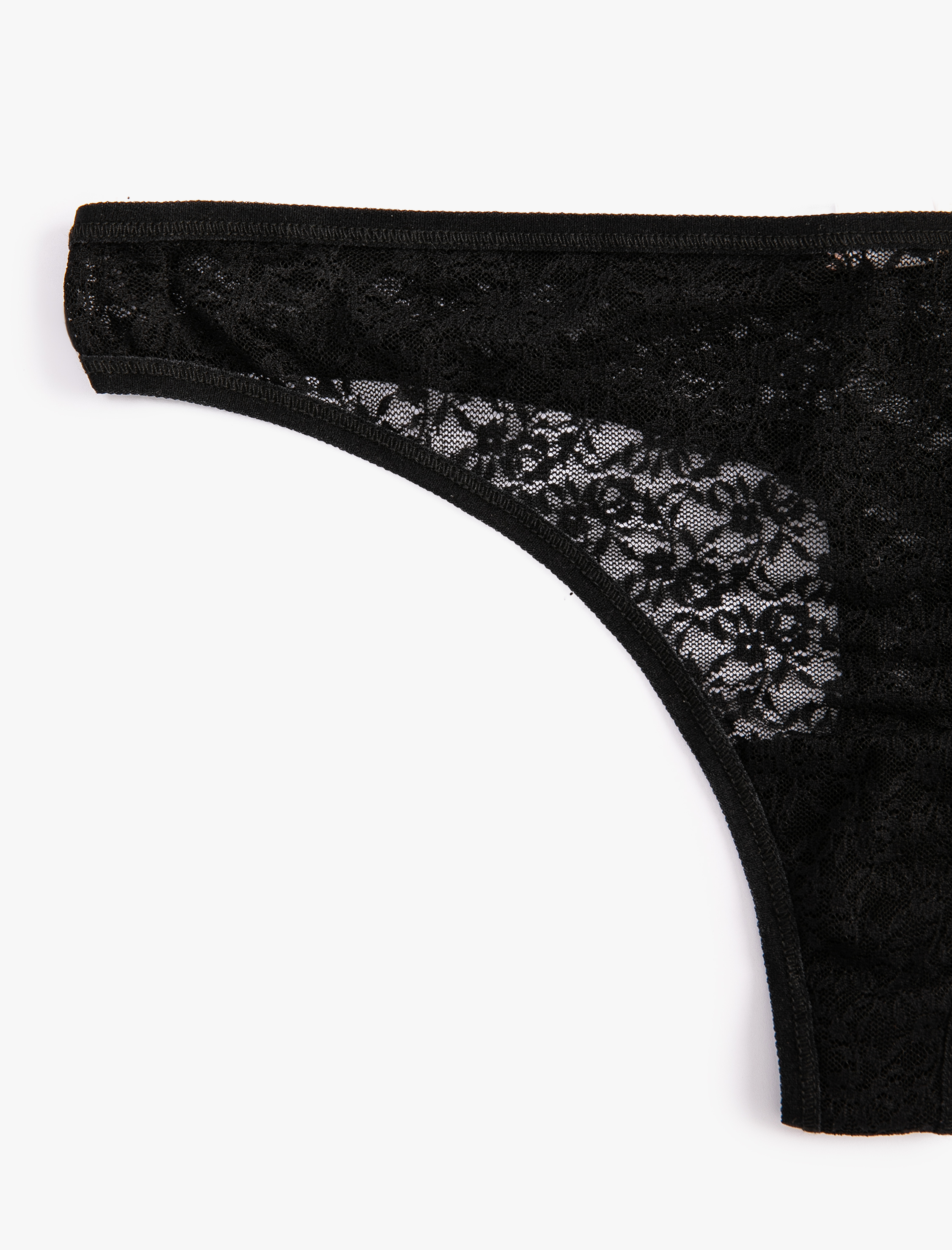   String Külot Dantelli Normal Bel